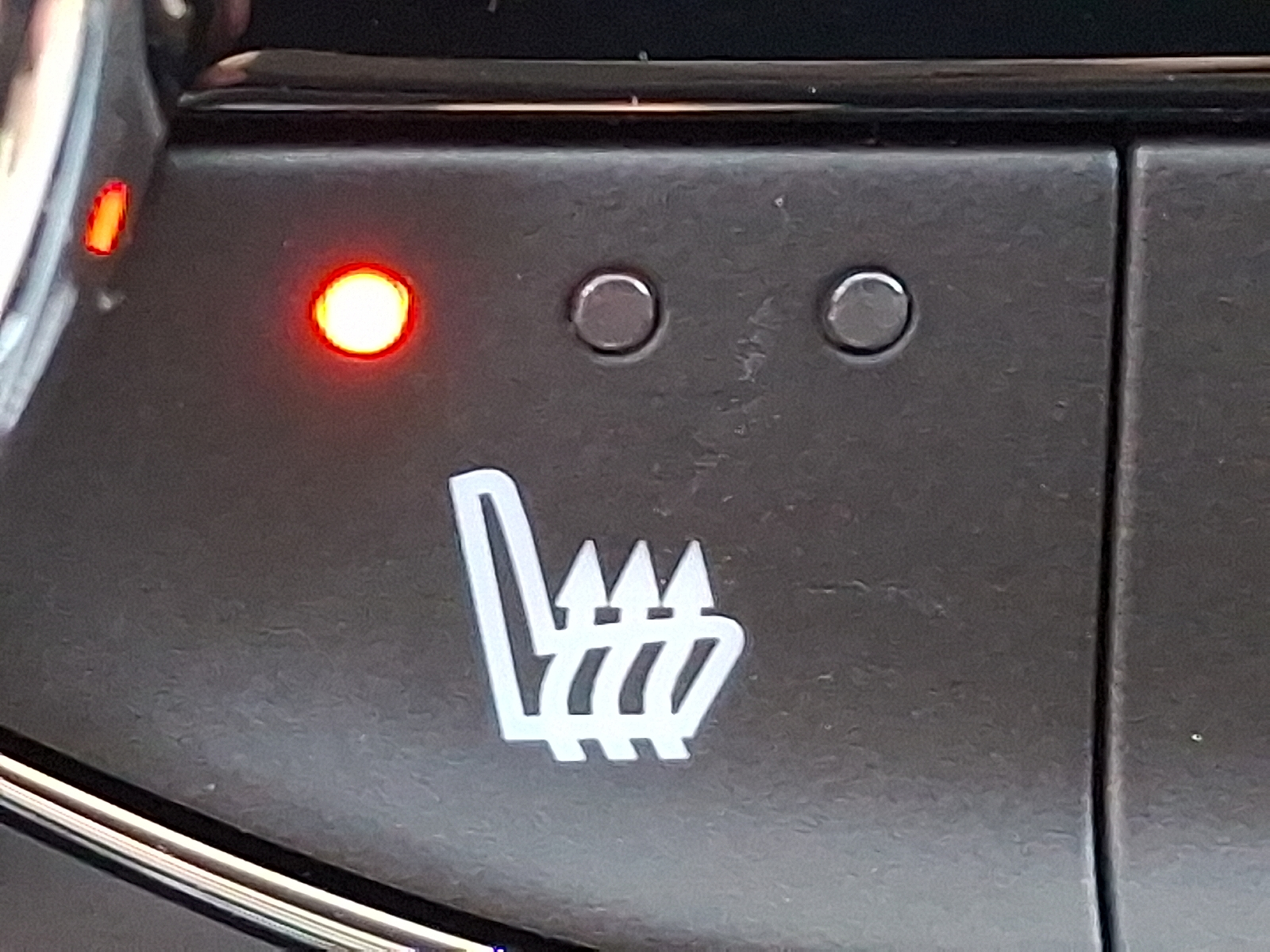 2026 Chevrolet Trax FWD LT - Summit White - GAZ exterior view 4