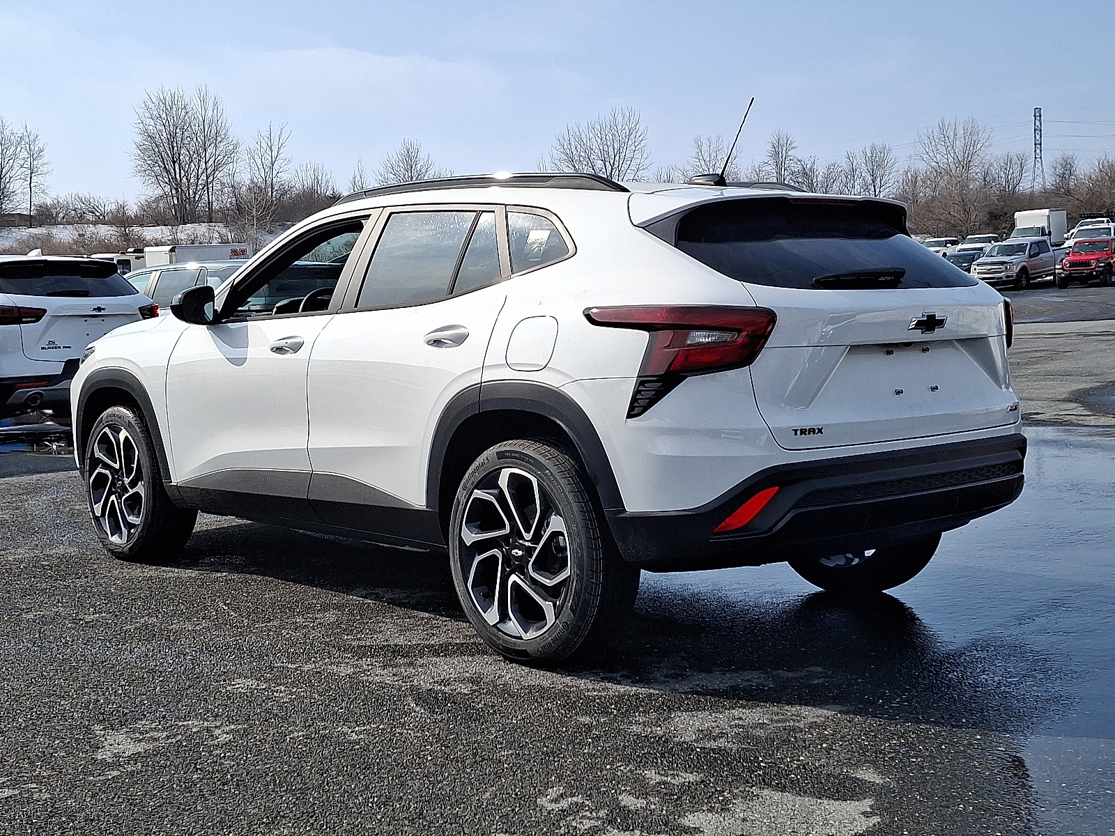 2026 Chevrolet Trax FWD 2RS - Summit White - GAZ exterior view 7