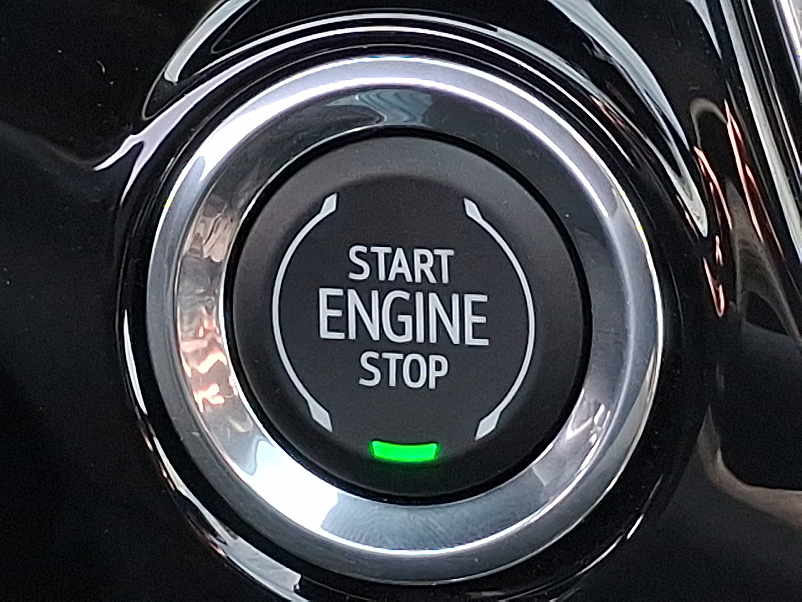 2026 Chevrolet Trax FWD 2RS - Summit White - GAZ exterior view 14