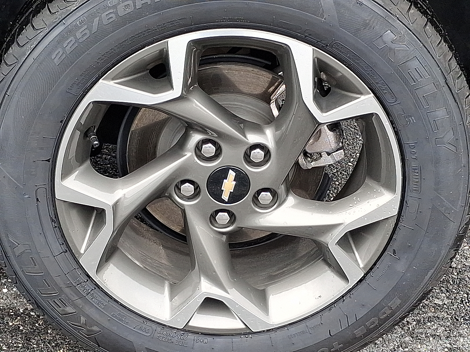 2025 Chevrolet Trax FWD LT - Cypress Gray - GBD exterior view 10