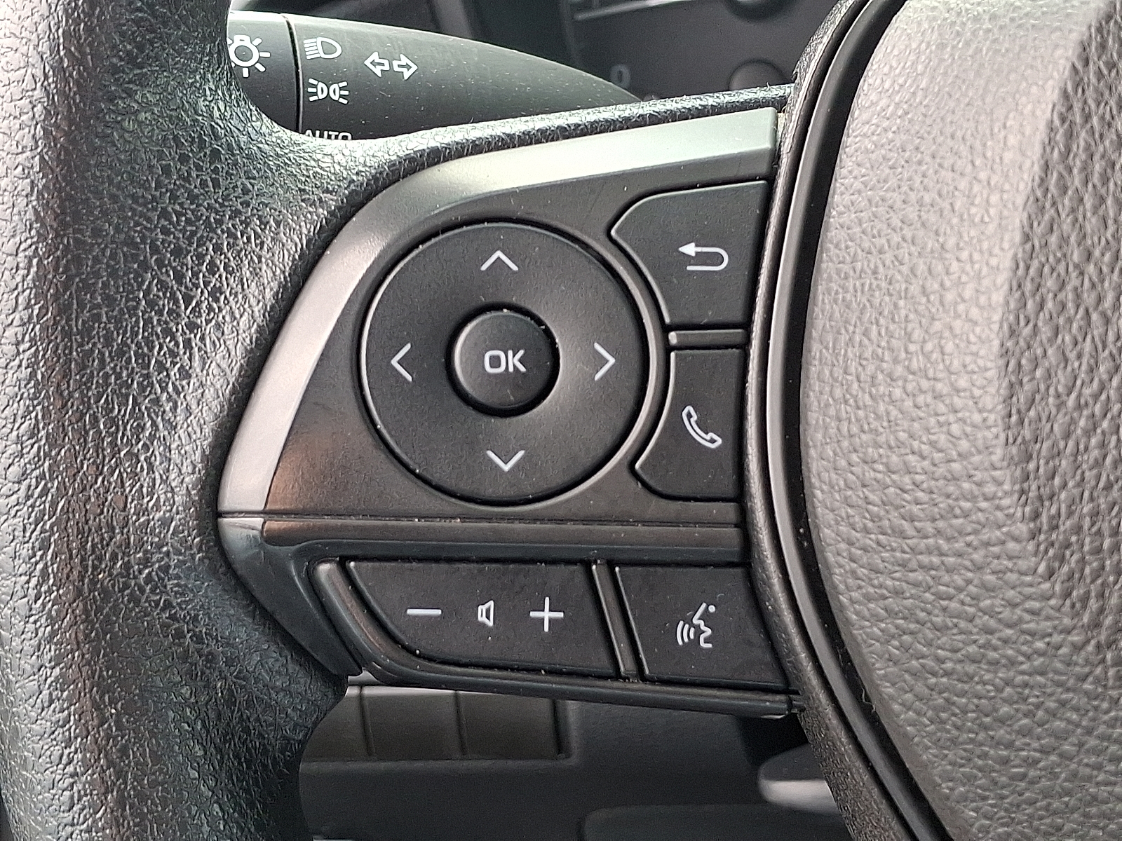 2023 Toyota Corolla LE - Midnight Black Metallic - 218 exterior view 18