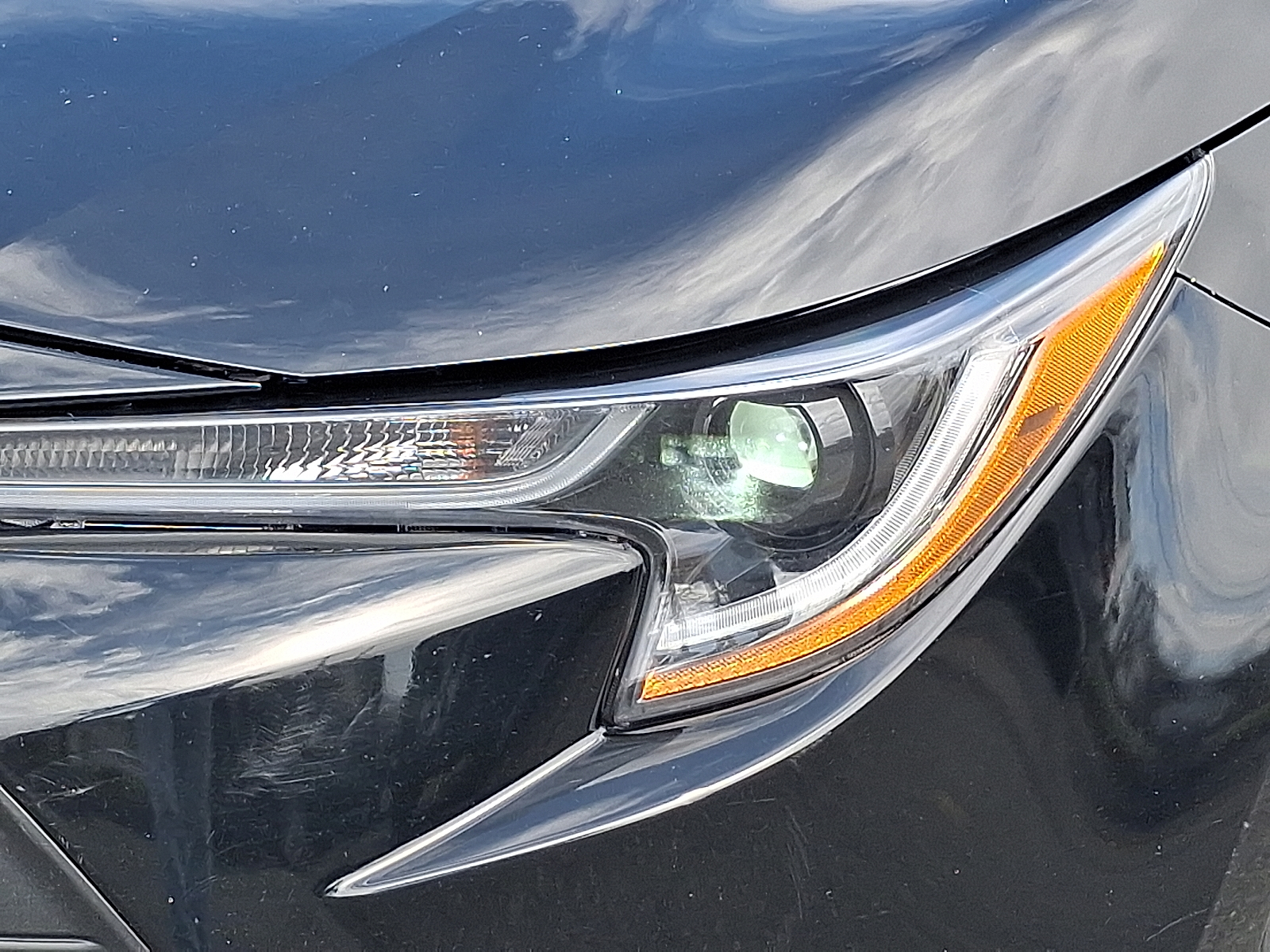 2023 Toyota Corolla LE - Midnight Black Metallic - 218 exterior view 12