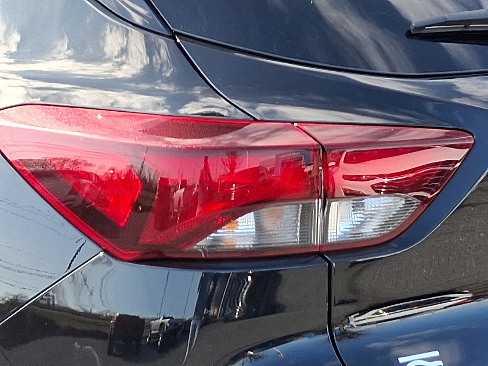 2023 Chevrolet Trailblazer AWD LT - Mosaic Black Metallic - GB0 exterior view 13