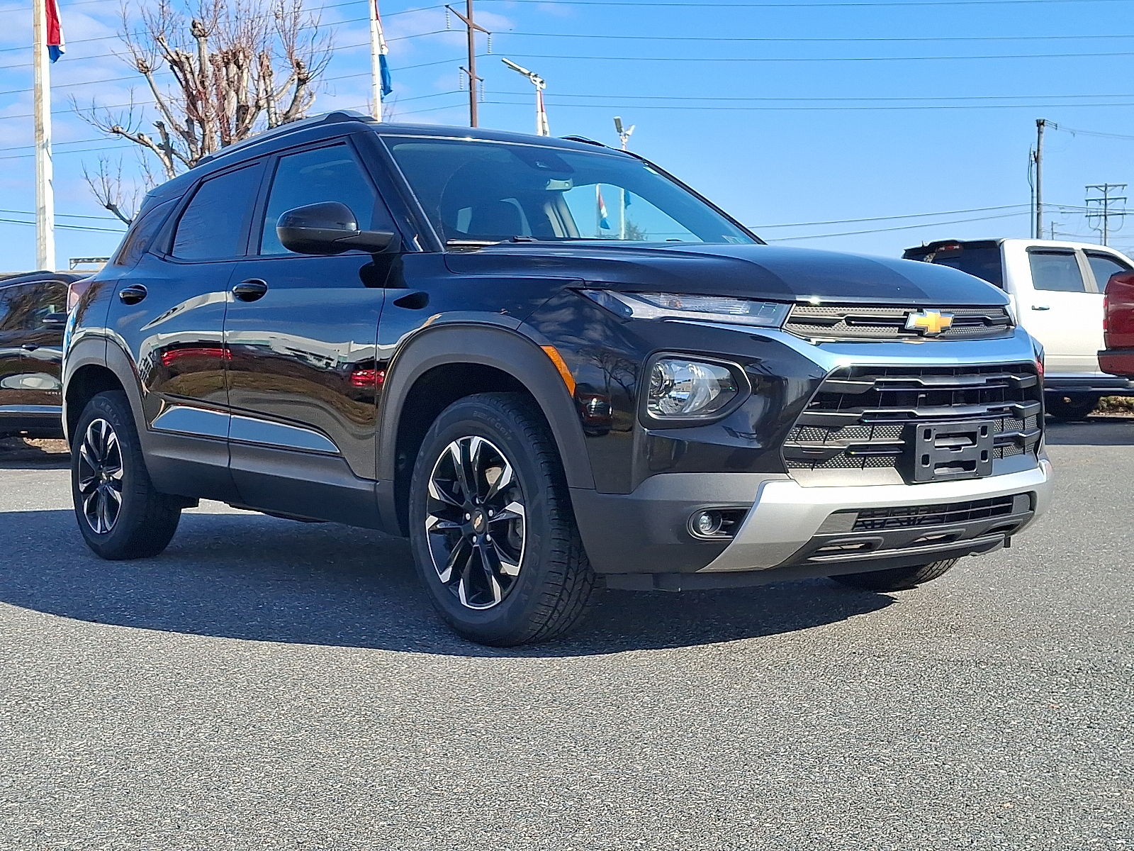 2023 Chevrolet Trailblazer AWD LT - Mosaic Black Metallic - GB0 exterior view 6