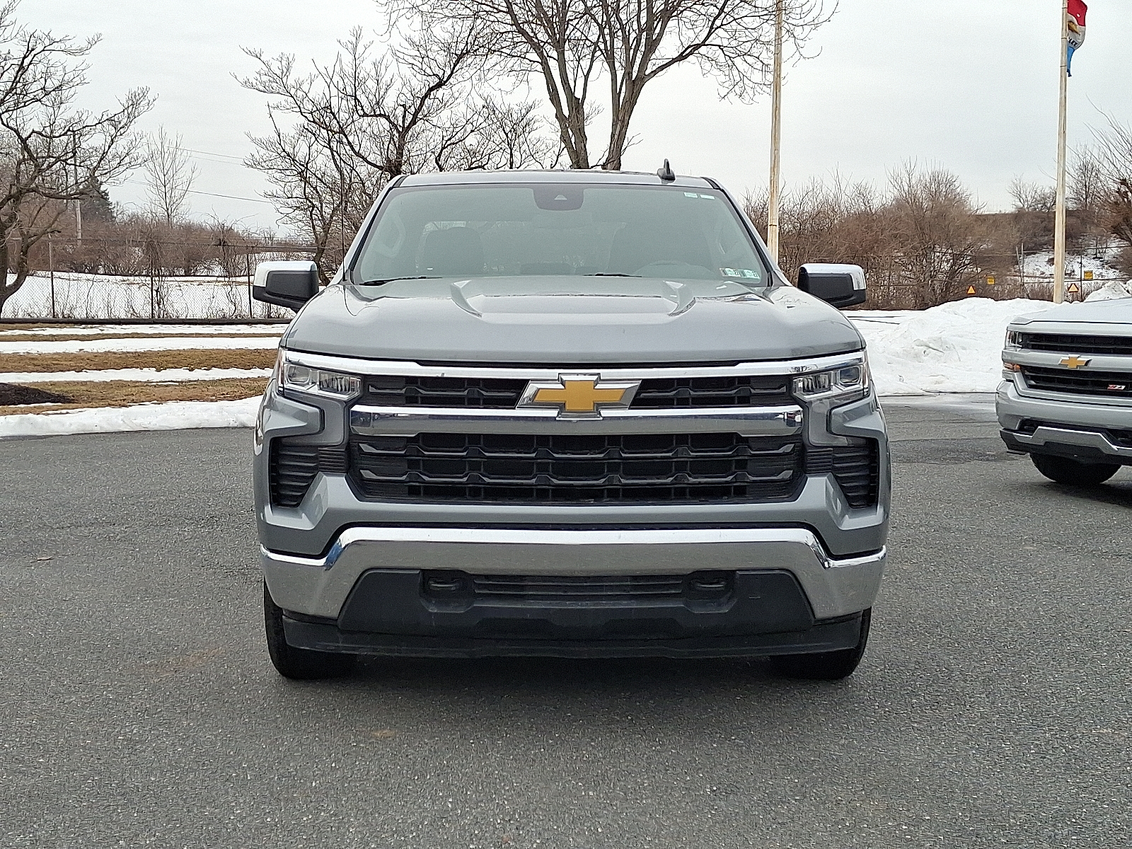 2025 Chevrolet Silverado 1500 4WD Crew Cab Standard Bed LT - Sterling Gray Metallic - GXD exterior view 6