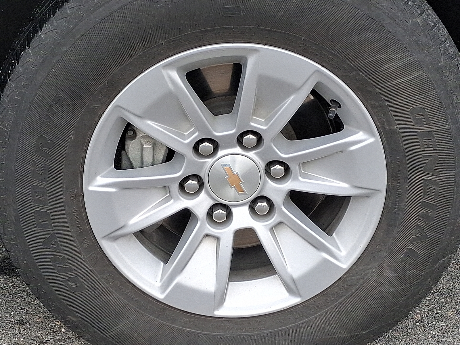 2025 Chevrolet Silverado 1500 4WD Crew Cab Standard Bed LT - Sterling Gray Metallic - GXD exterior view 12