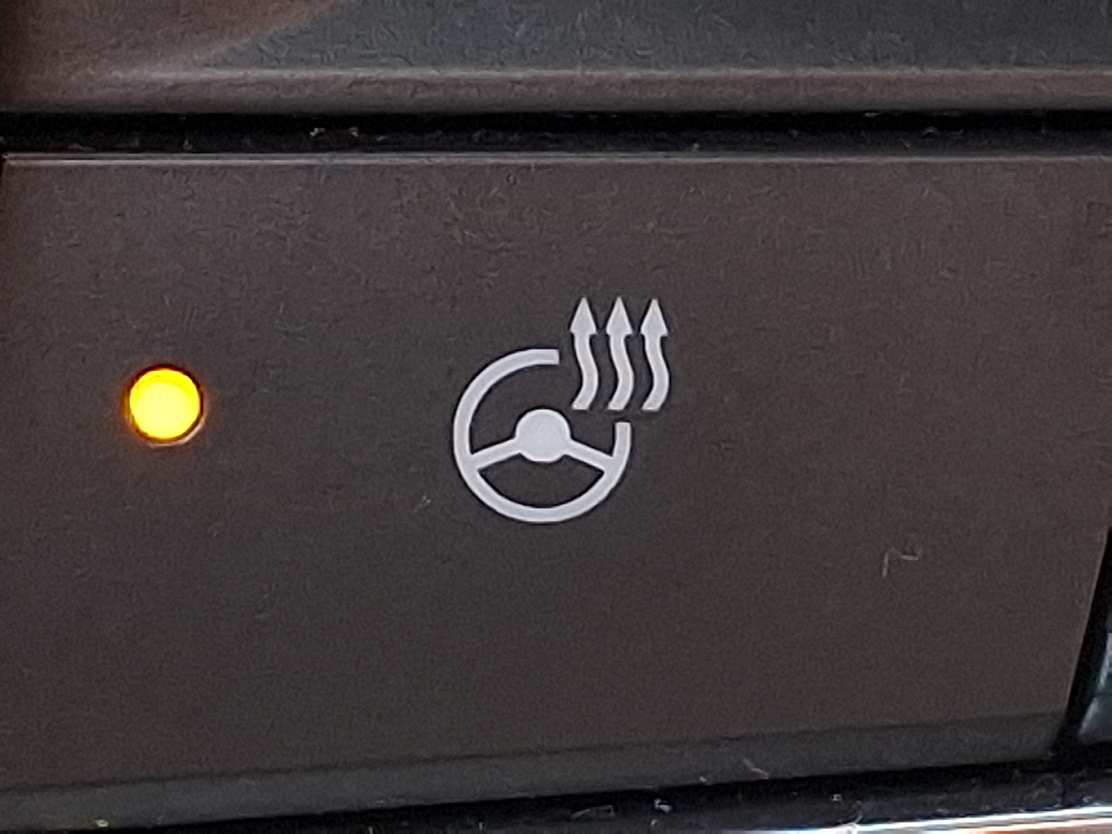 2025 Chevrolet Traverse AWD LT - Mosaic Black Metallic - GB8 exterior view 4