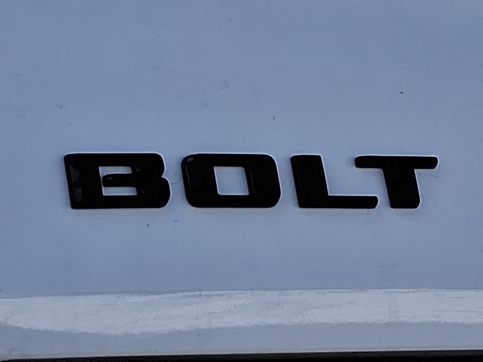 2027 Chevrolet Bolt RS - Summit White - GAZ exterior view 18