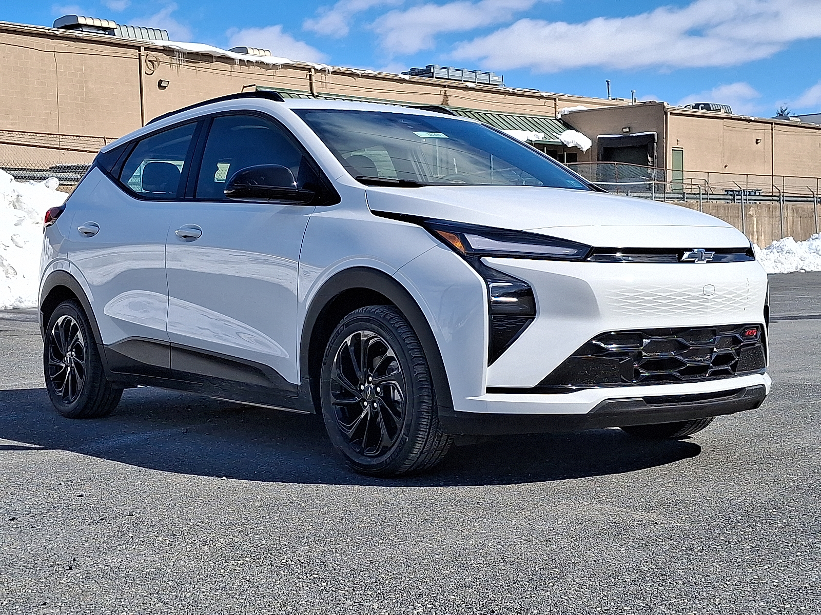 2027 Chevrolet Bolt RS - Summit White - GAZ exterior view 5