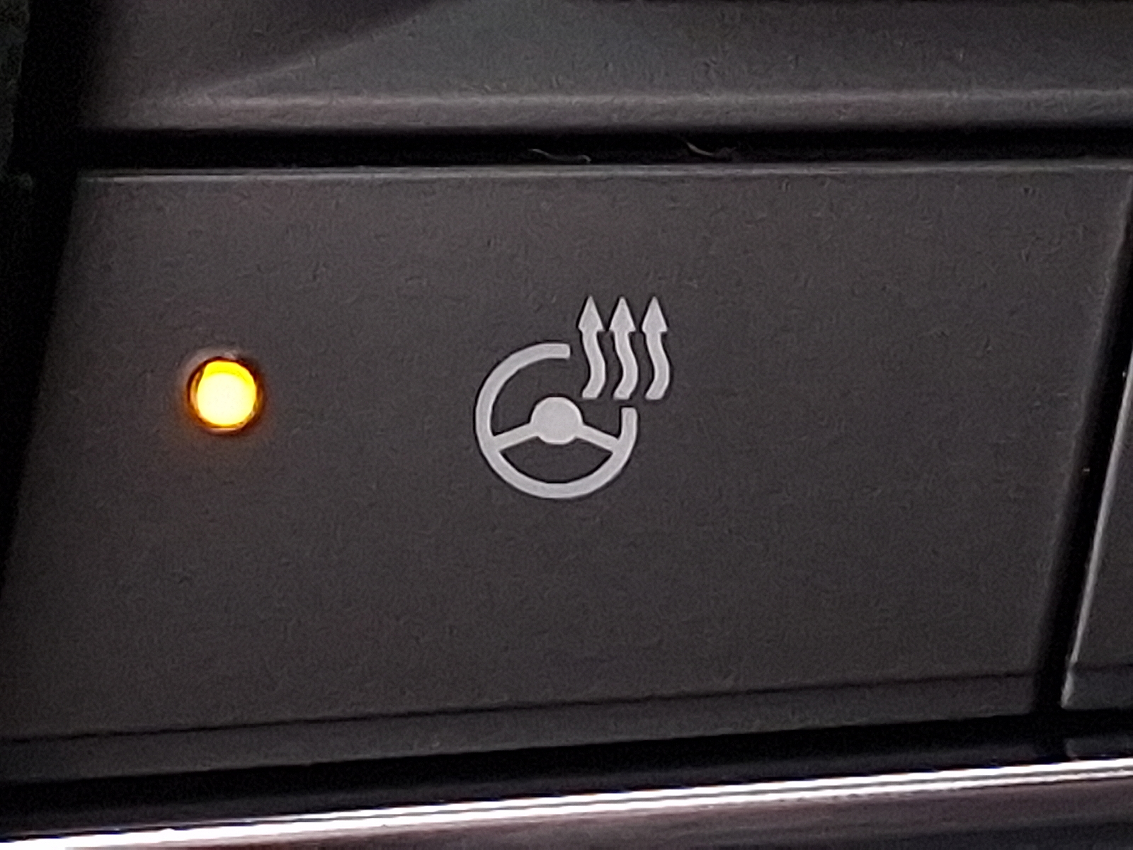 2026 Chevrolet Traverse AWD LT - Summit White - GAZ exterior view 4