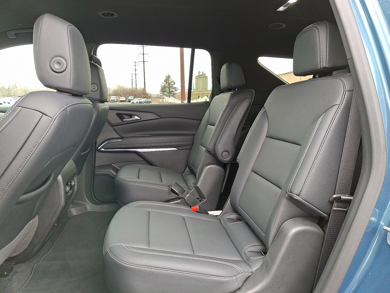 2025 Chevrolet Traverse AWD LT - Lakeshore Blue Metallic - GXP exterior view 14