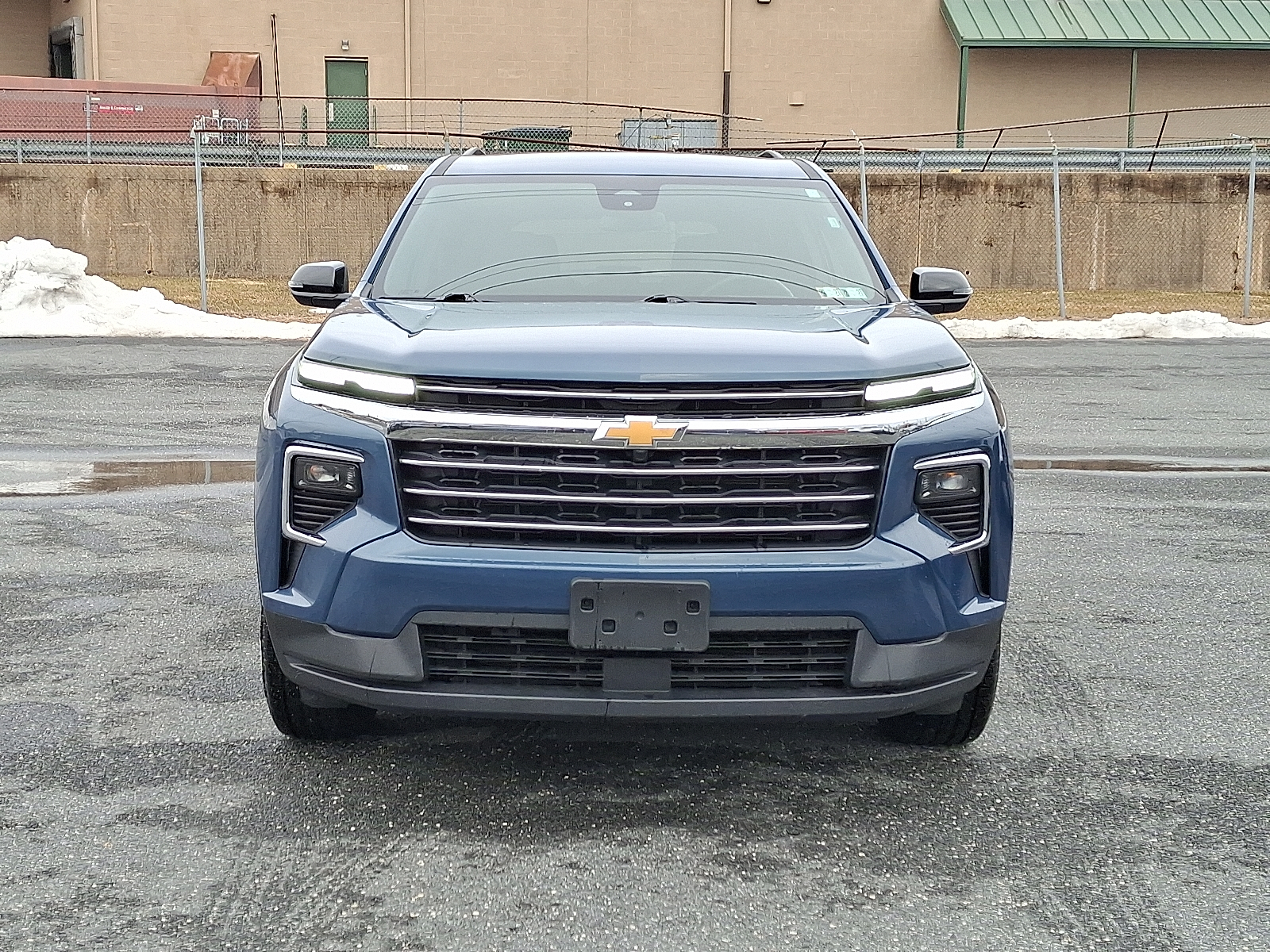 2025 Chevrolet Traverse AWD LT - Lakeshore Blue Metallic - GXP exterior view 6