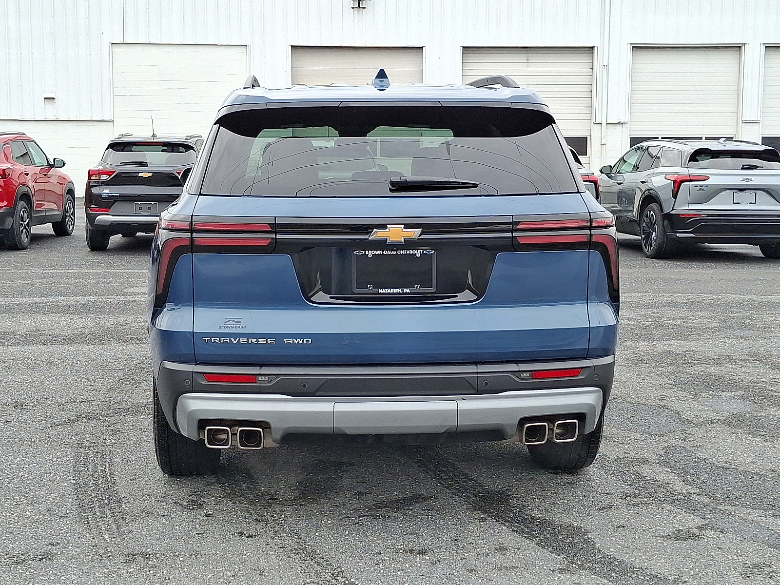 2025 Chevrolet Traverse AWD LT - Lakeshore Blue Metallic - GXP exterior view 9