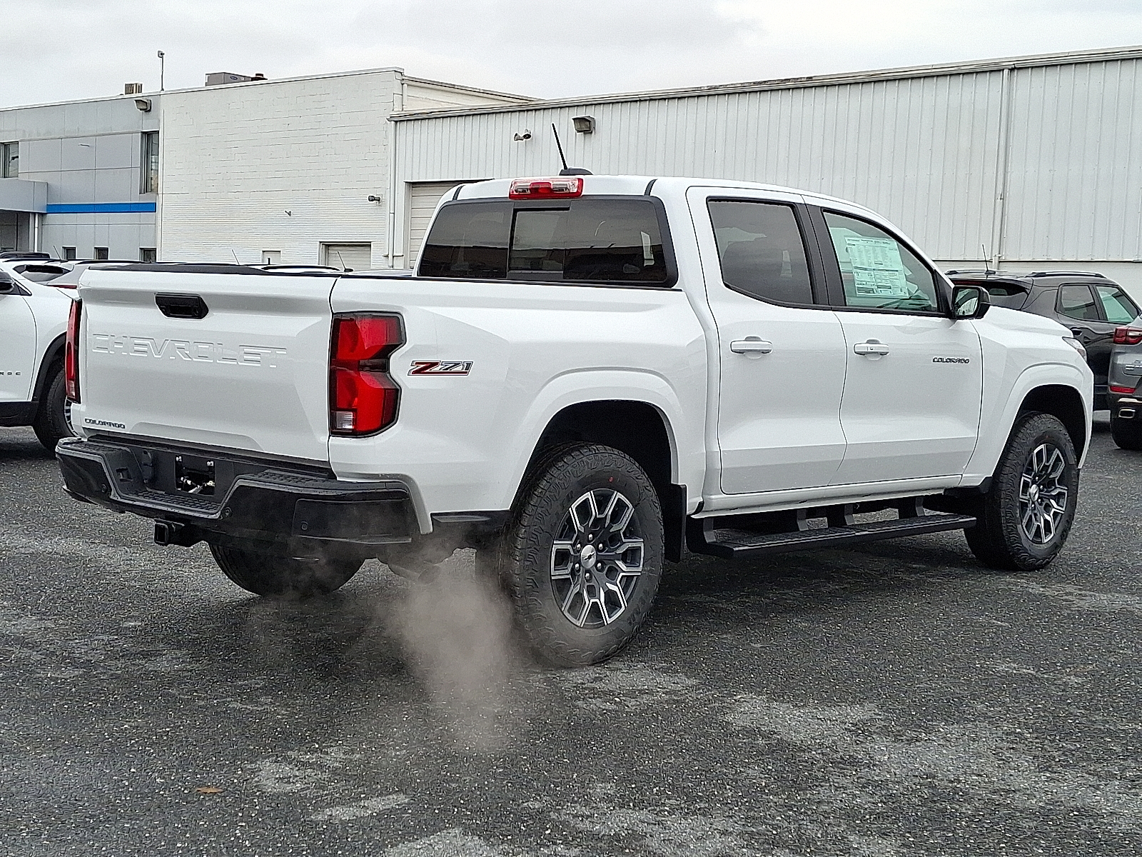 2026 Chevrolet Colorado Z71, 4WD - Summit White - GAZ exterior view 7