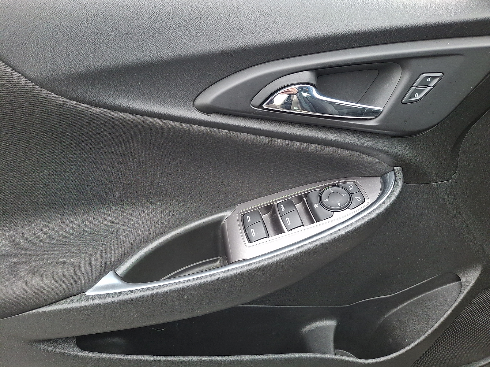 2020 Chevrolet Malibu FWD LT - Stone Gray Metallic - GCG exterior view 16