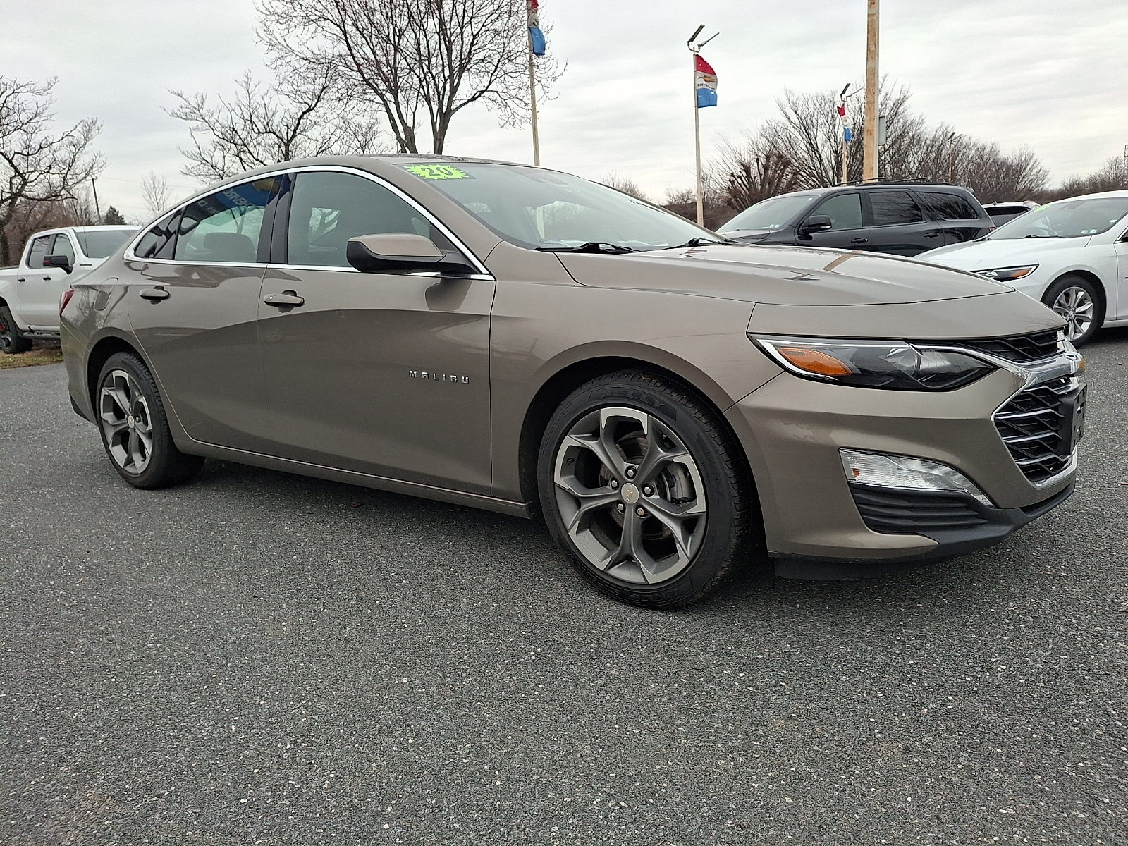 2020 Chevrolet Malibu FWD LT - Stone Gray Metallic - GCG exterior view 7
