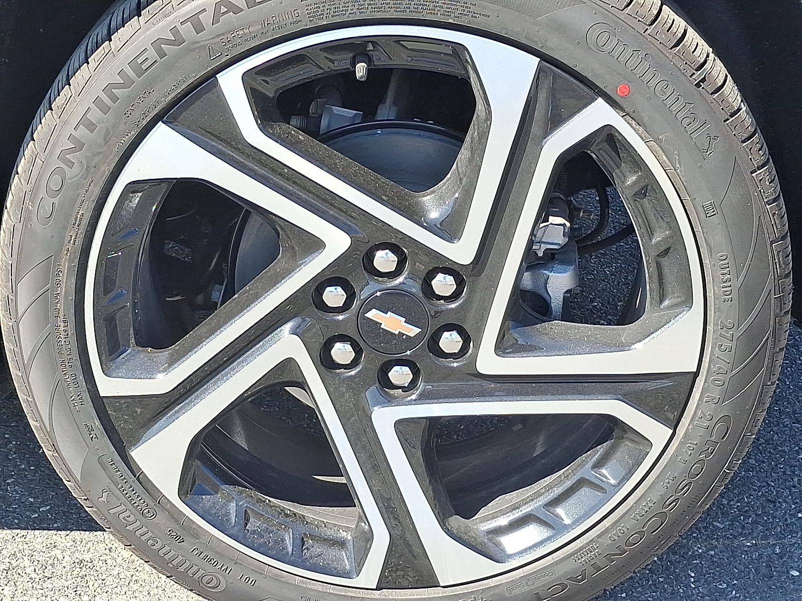 2026 Chevrolet Equinox EV LT 2, FWD - Black - GBA exterior view 6