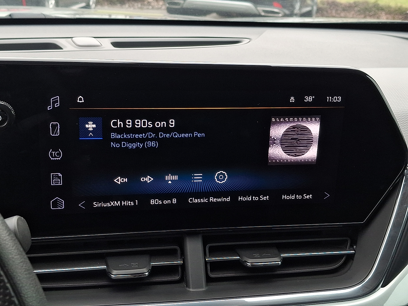 2025 Chevrolet Trax FWD LT - Cypress Gray - GBD exterior view 20