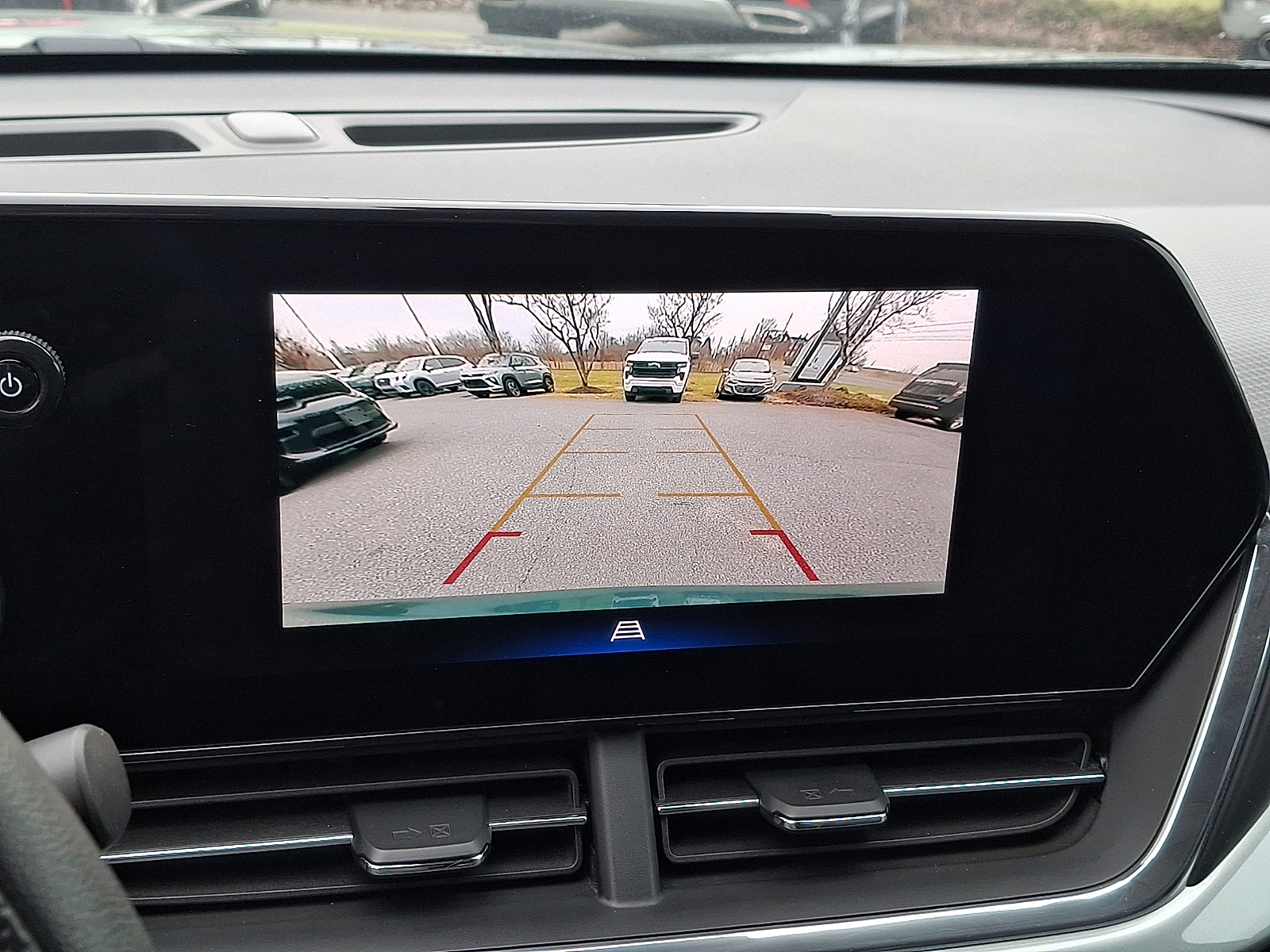 2025 Chevrolet Trax FWD LT - Cypress Gray - GBD exterior view 2