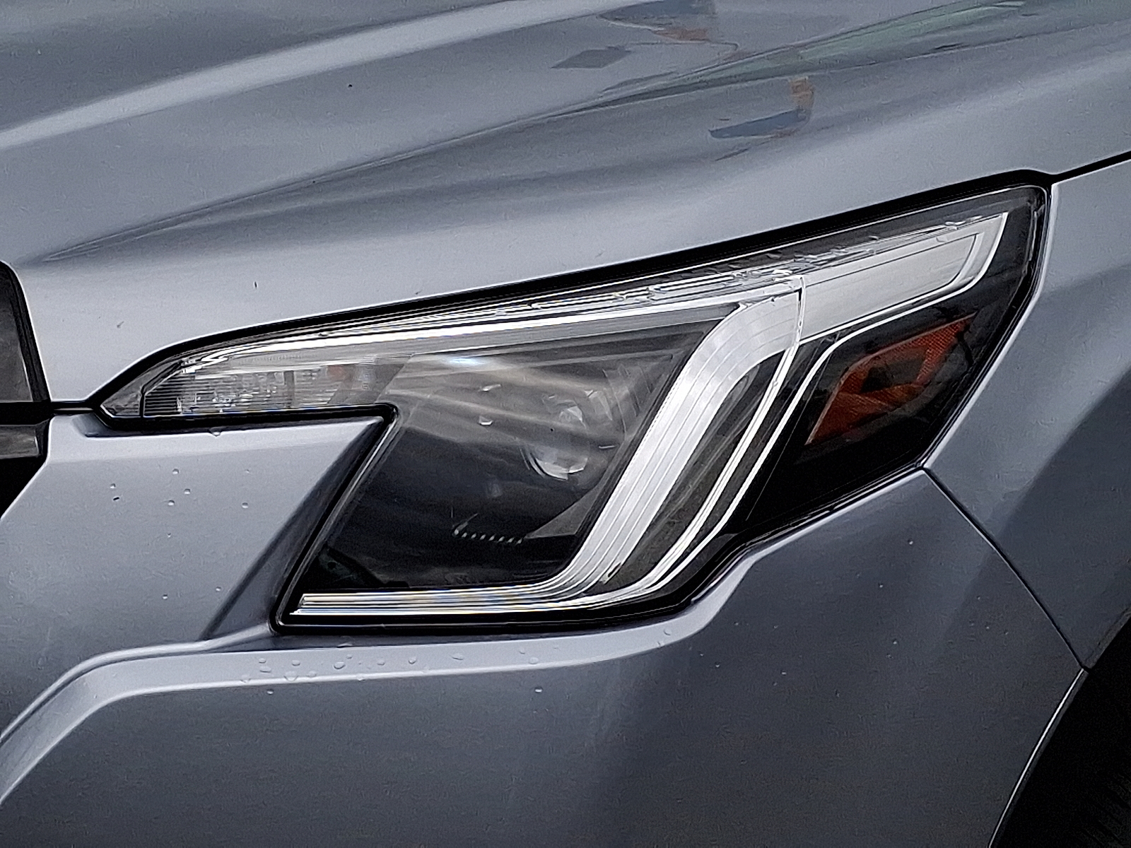 2024 Subaru Forester Sport - Ice Silver Metallic - IS7 exterior view 11
