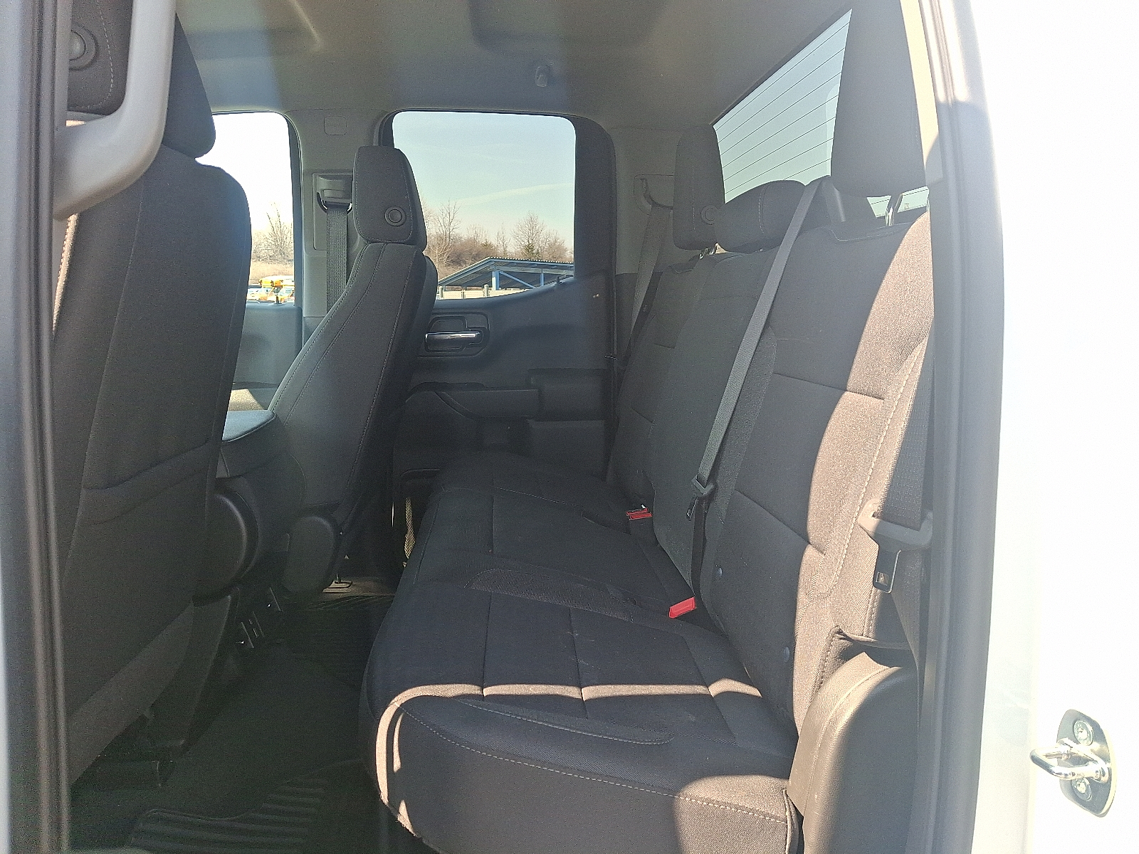 2024 Chevrolet Silverado 1500 4WD Double Cab Standard Bed Custom - Summit White - GAZ exterior view 12