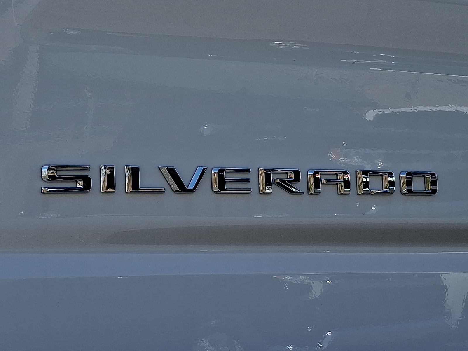 2026 Chevrolet Silverado 1500 4WD Regular Cab Long Bed WT - Summit White - GAZ exterior view 17