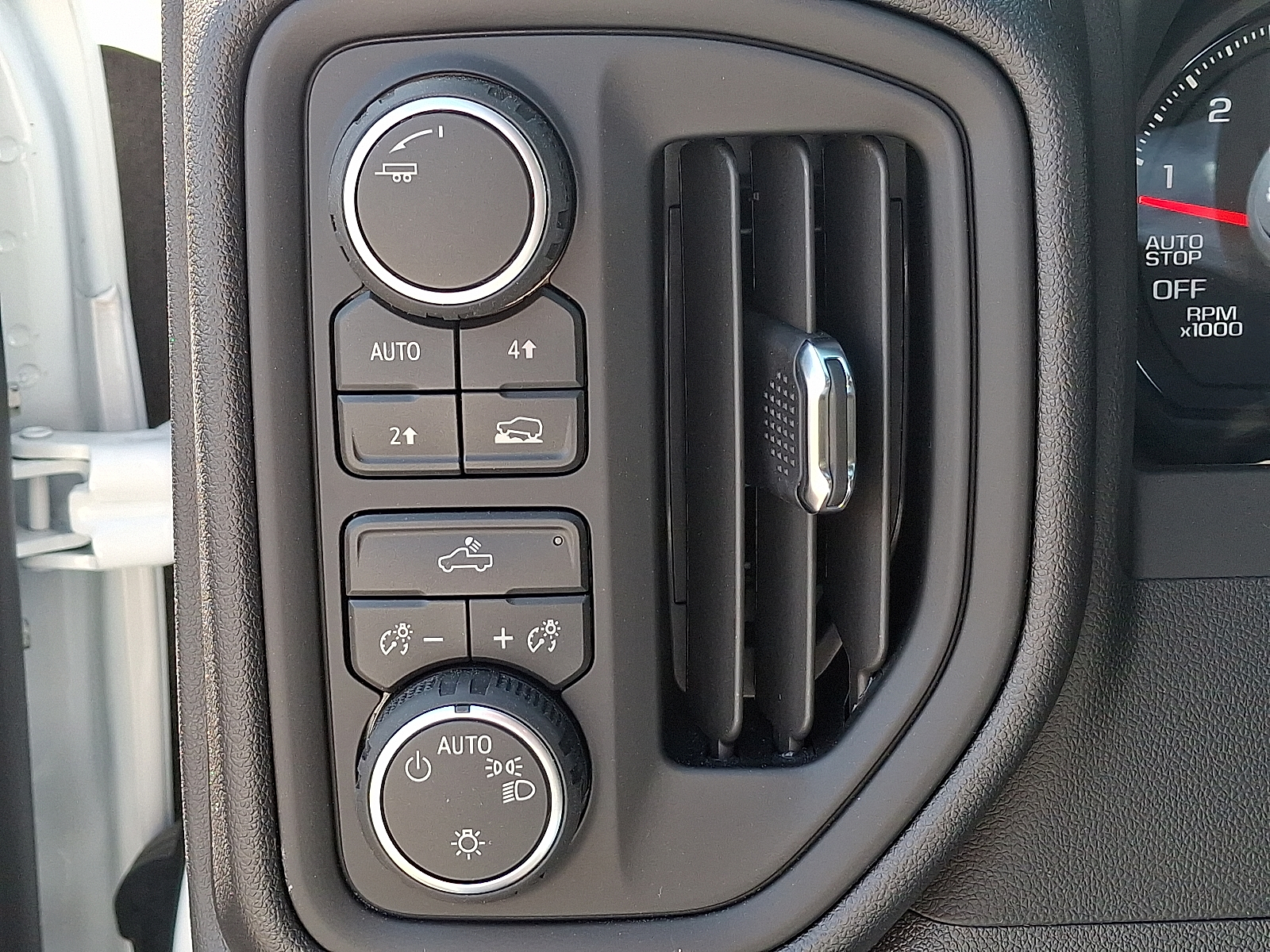 2026 Chevrolet Silverado 1500 4WD Regular Cab Long Bed WT - Summit White - GAZ exterior view 14