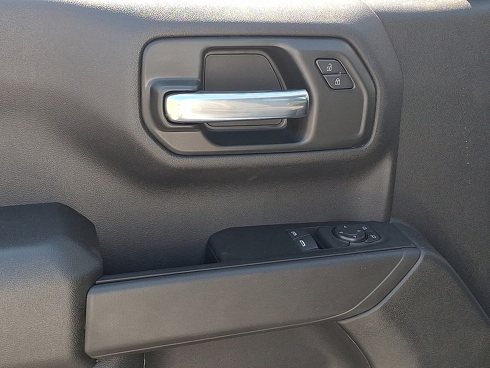 2026 Chevrolet Silverado 1500 4WD Regular Cab Long Bed WT - Summit White - GAZ exterior view 6