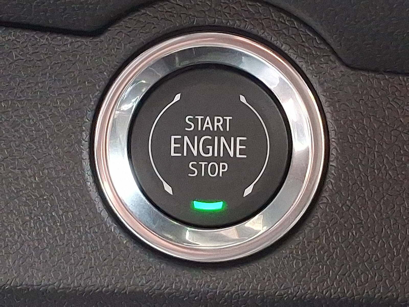 2026 Chevrolet Traverse AWD LT - Summit White - GAZ exterior view 16