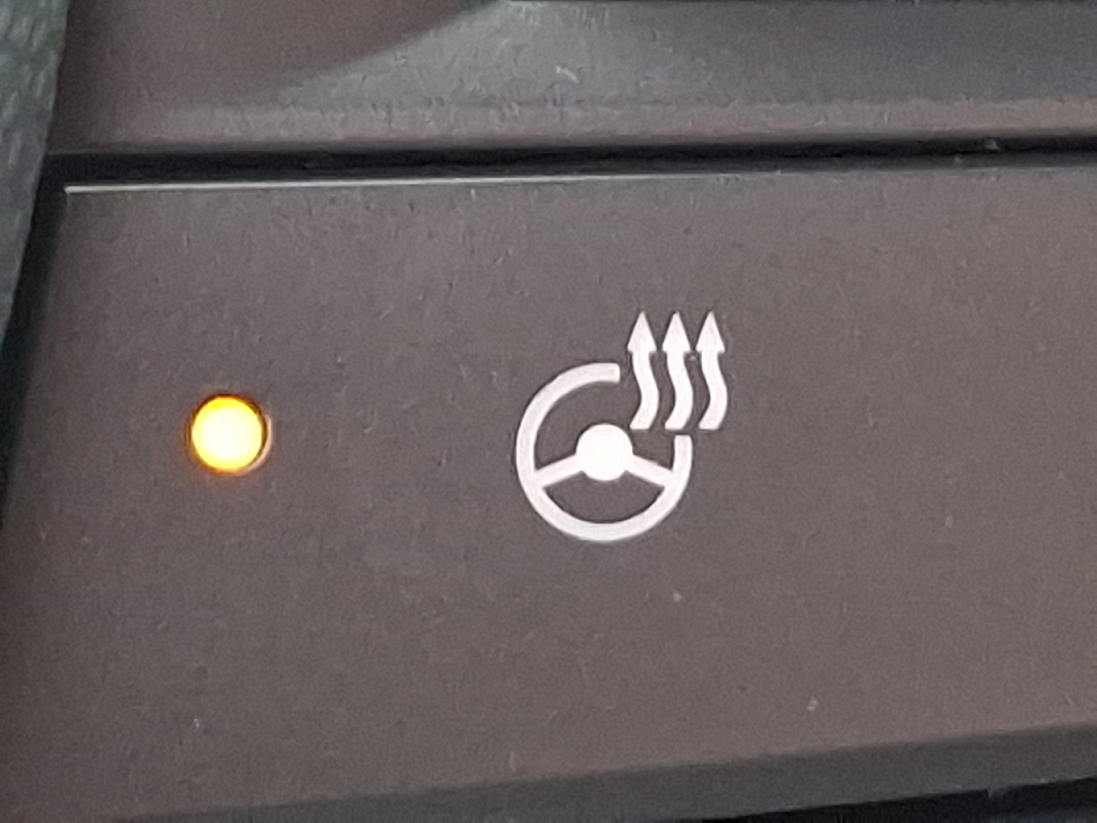 2026 Chevrolet Traverse AWD LT - Summit White - GAZ exterior view 4