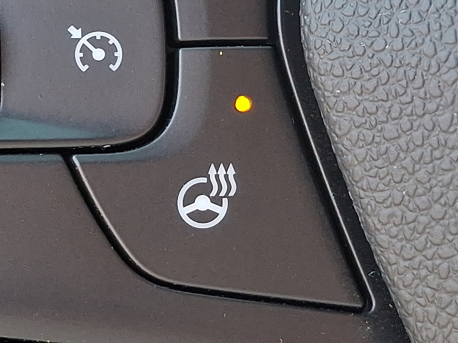 2023 Chevrolet Trailblazer AWD RS - Sterling Gray Metallic - GZB exterior view 3