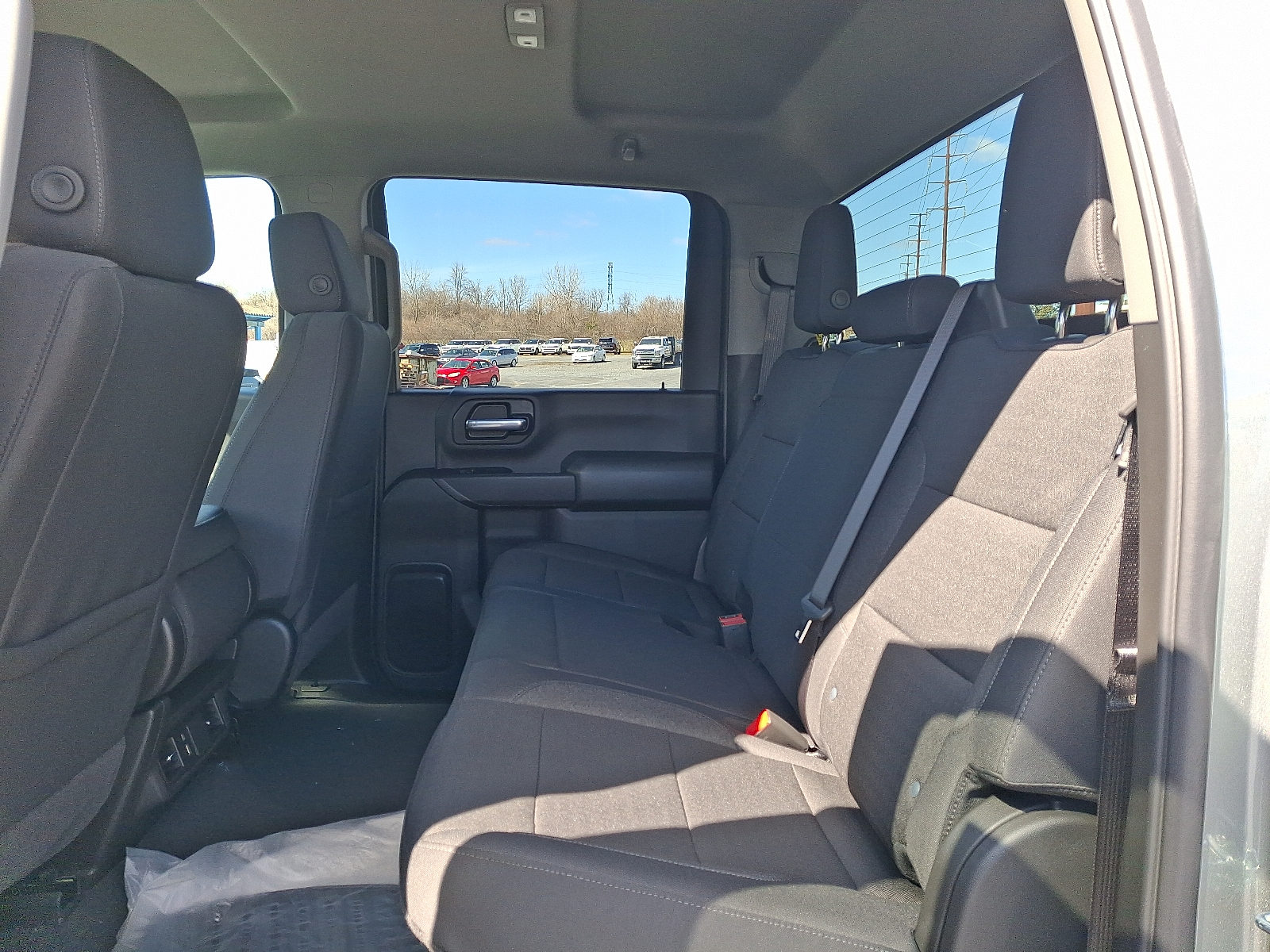 2026 Chevrolet Silverado 2500HD Crew Cab, Standard Bed, WT, 4WD - Sterling Gray Metallic - GXD exterior view 6