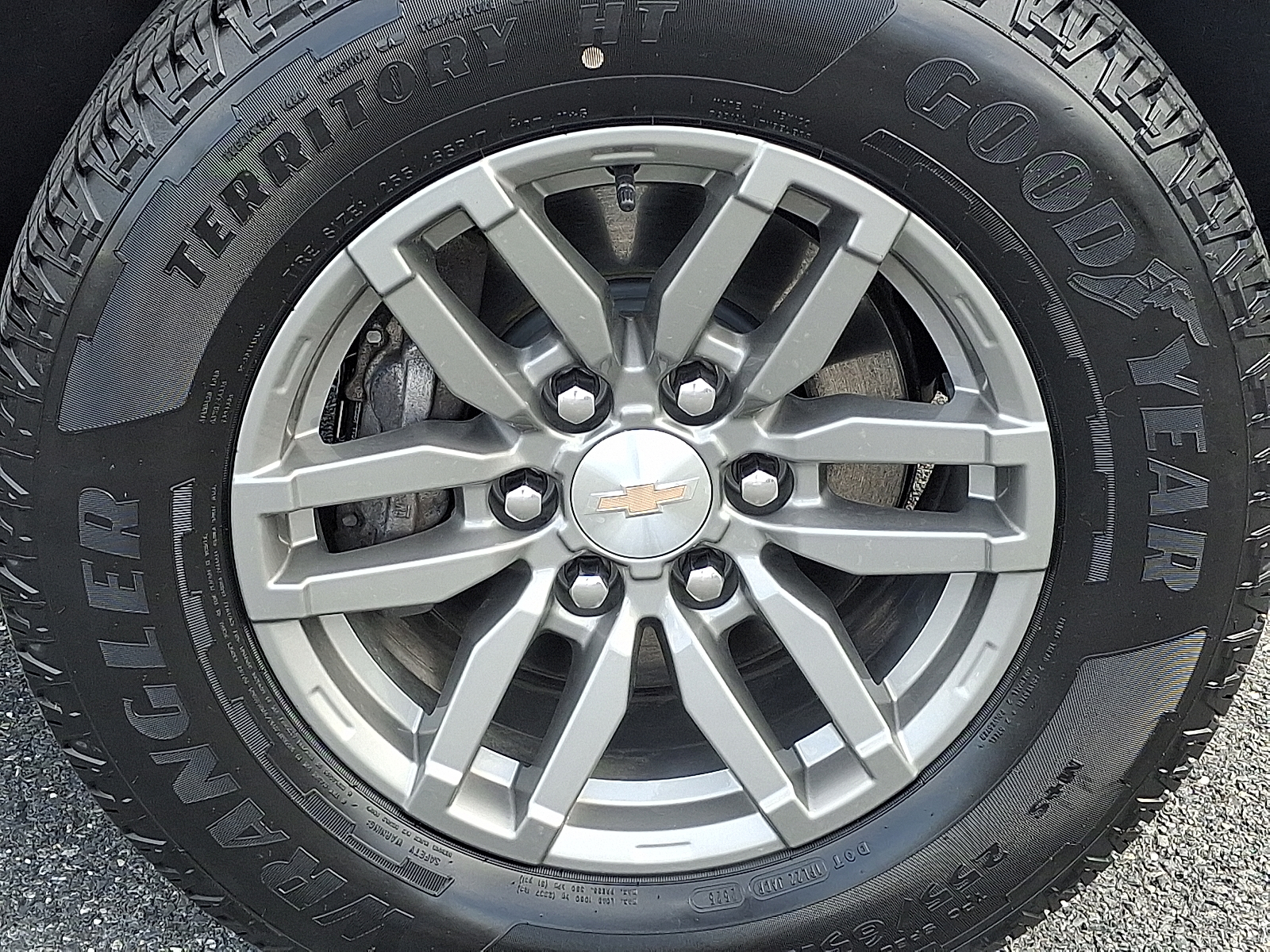 2024 Chevrolet Colorado 4WD LT - Radiant Red Tintcoat - GNT exterior view 10