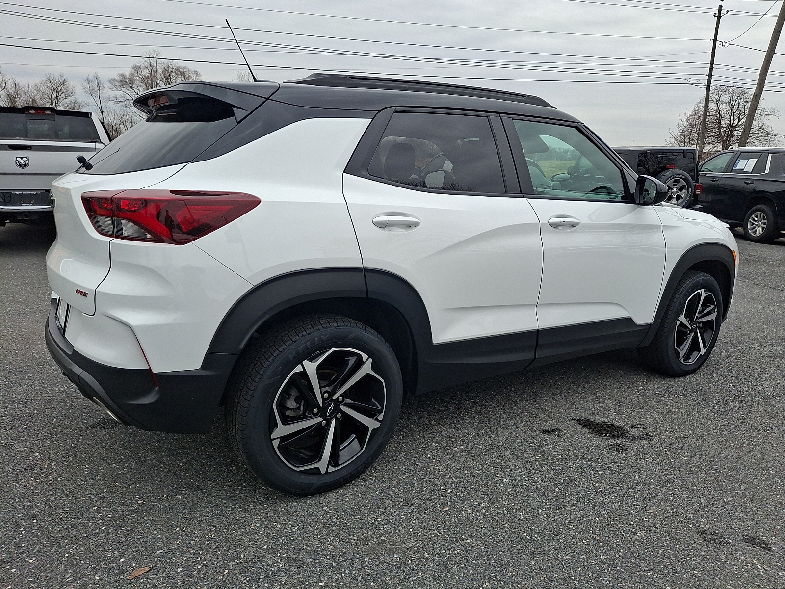2023 Chevrolet Trailblazer AWD RS - Summit White - GAZ exterior view 10