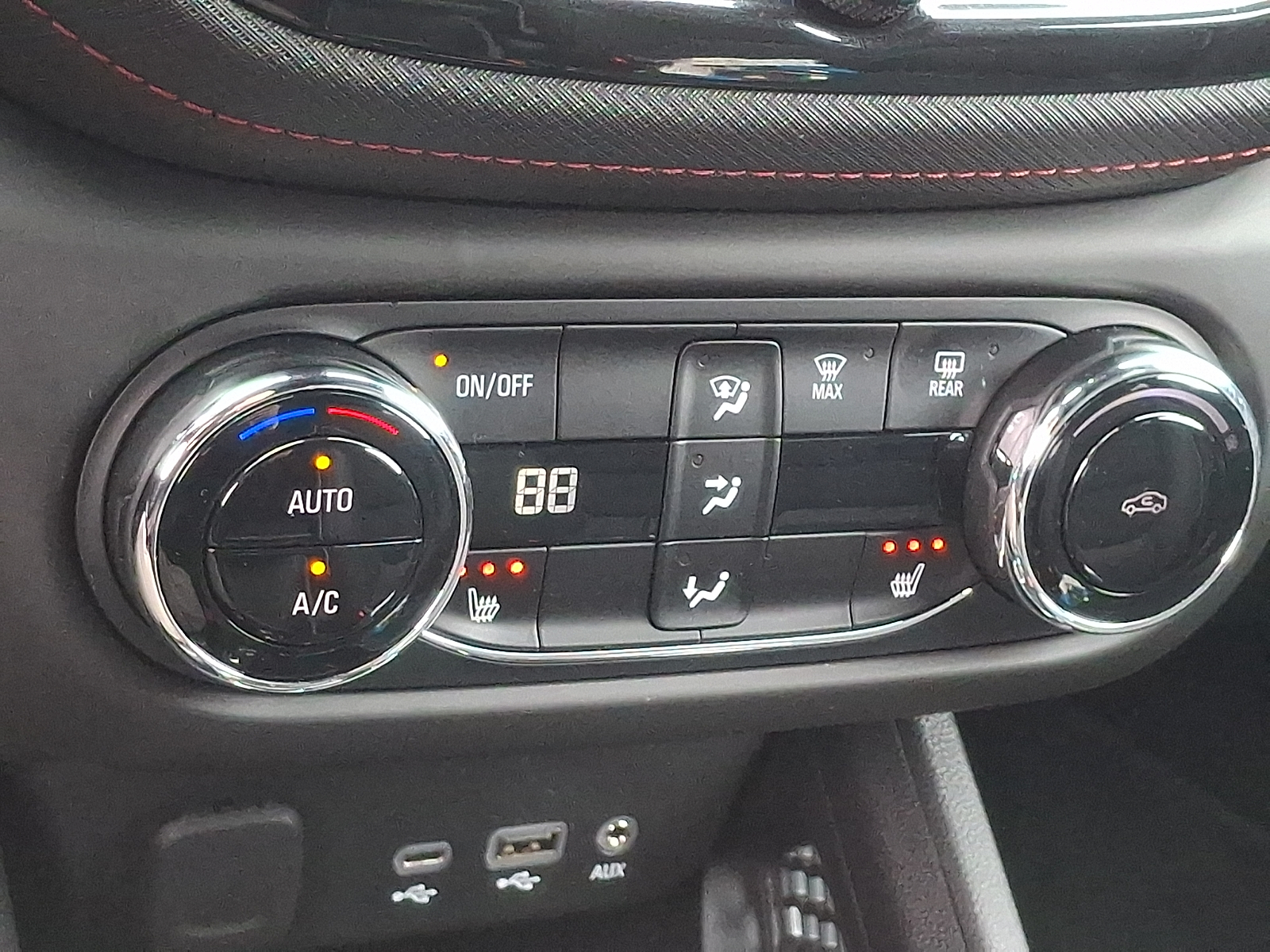 2023 Chevrolet Trailblazer AWD RS - Summit White - GAZ exterior view 19