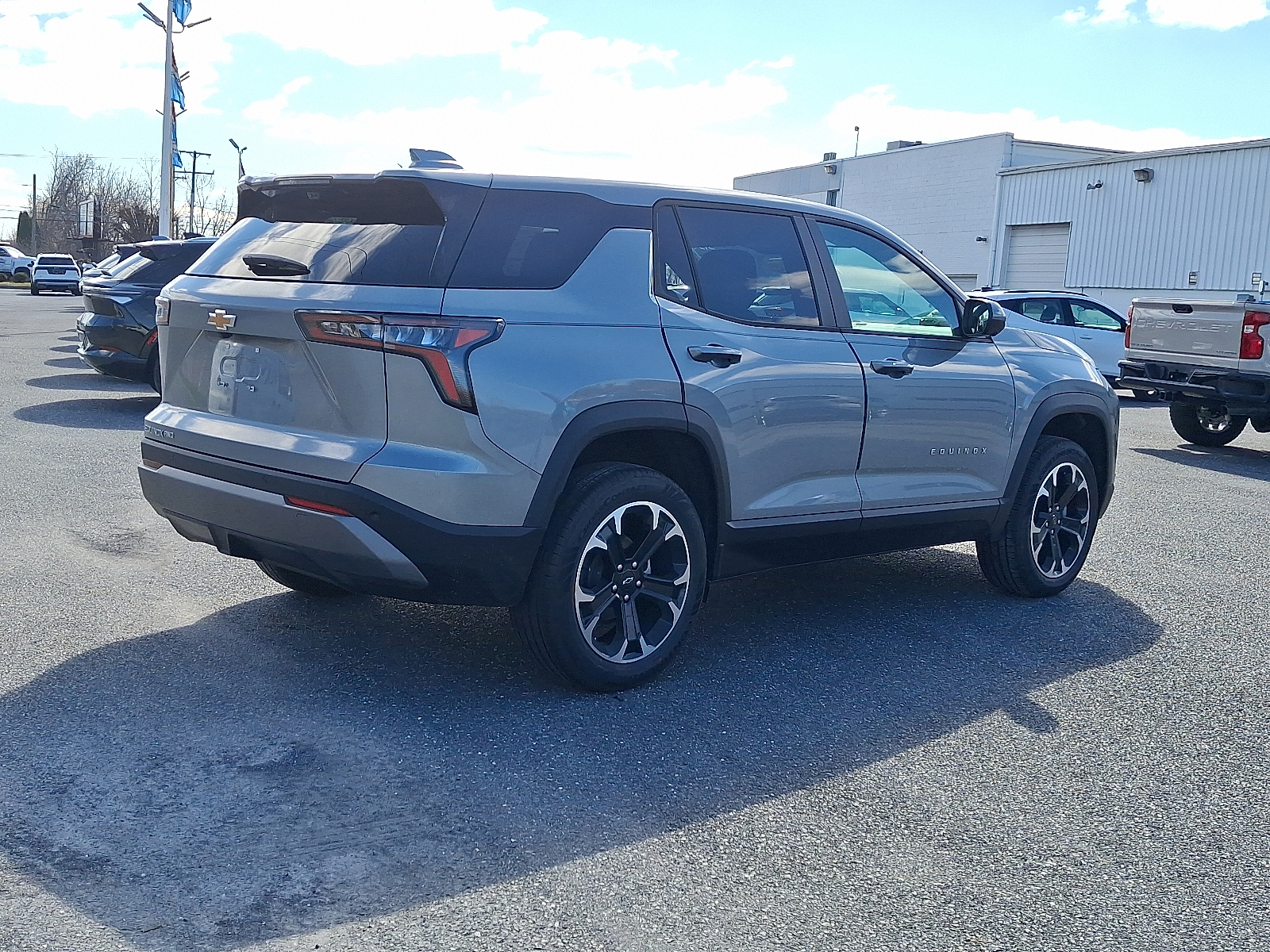 2026 Chevrolet Equinox AWD LT - Sterling Gray Metallic - GXD exterior view 7
