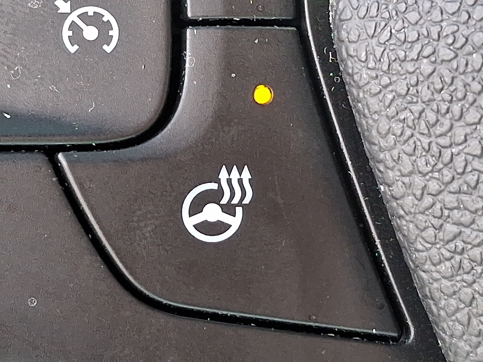 2023 Chevrolet Trailblazer FWD RS - Sterling Gray Metallic - GZB exterior view 3