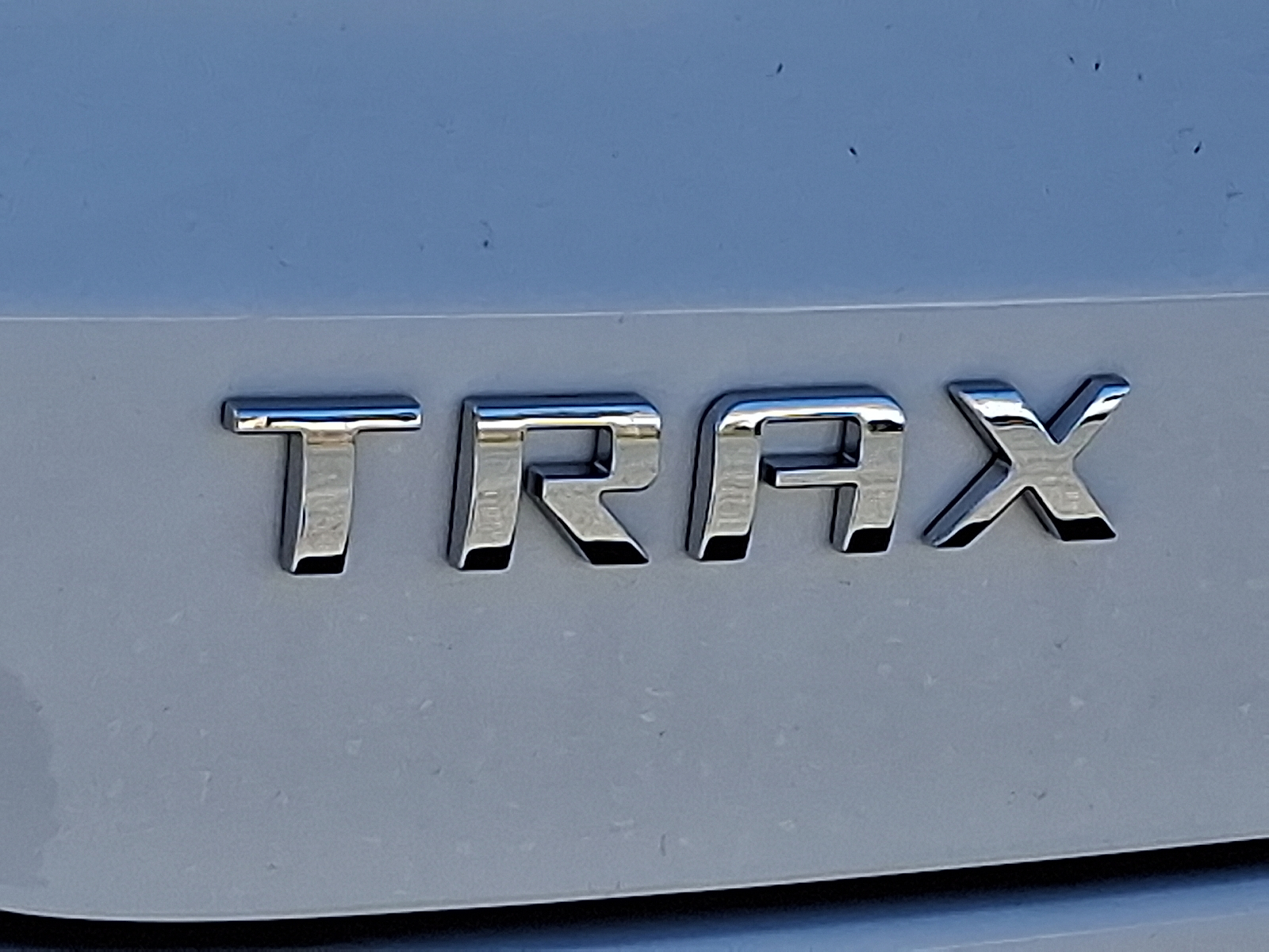 2026 Chevrolet Trax FWD LS - Summit White - GAZ exterior view 16