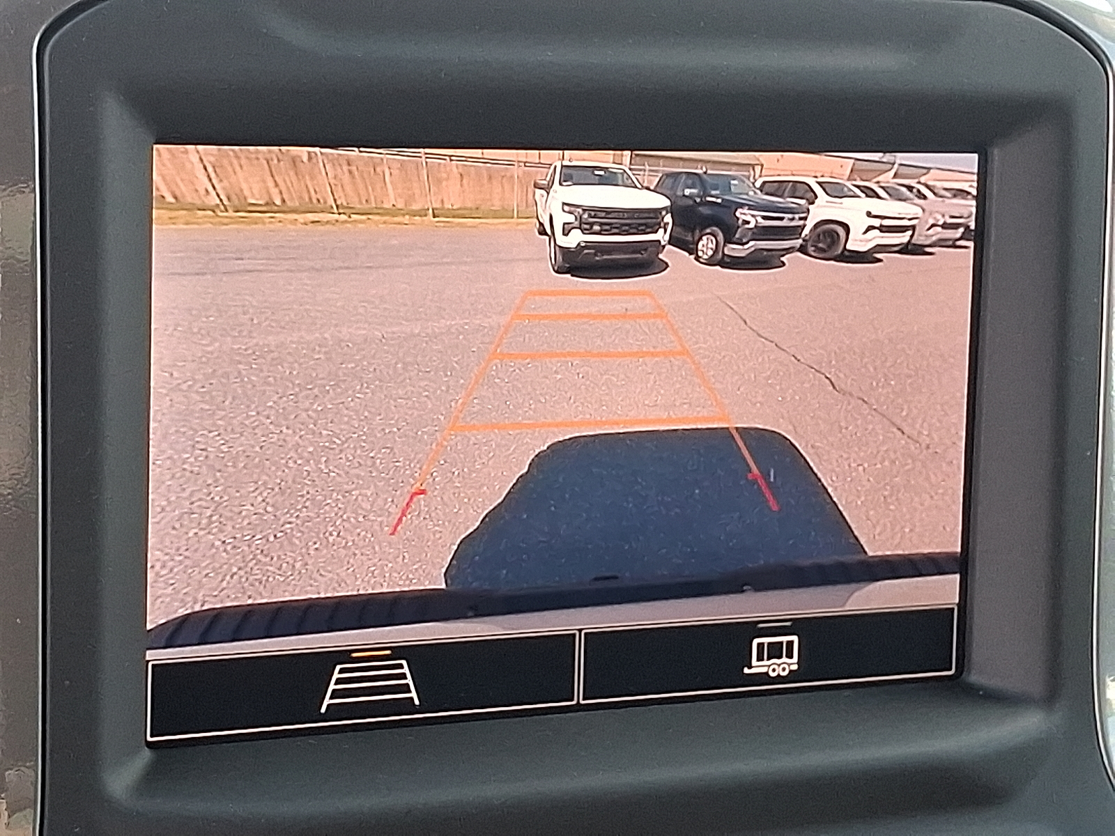 2026 Chevrolet Silverado 2500HD Crew Cab, Standard Bed, WT, 4WD - White Sands - G42 exterior view 15