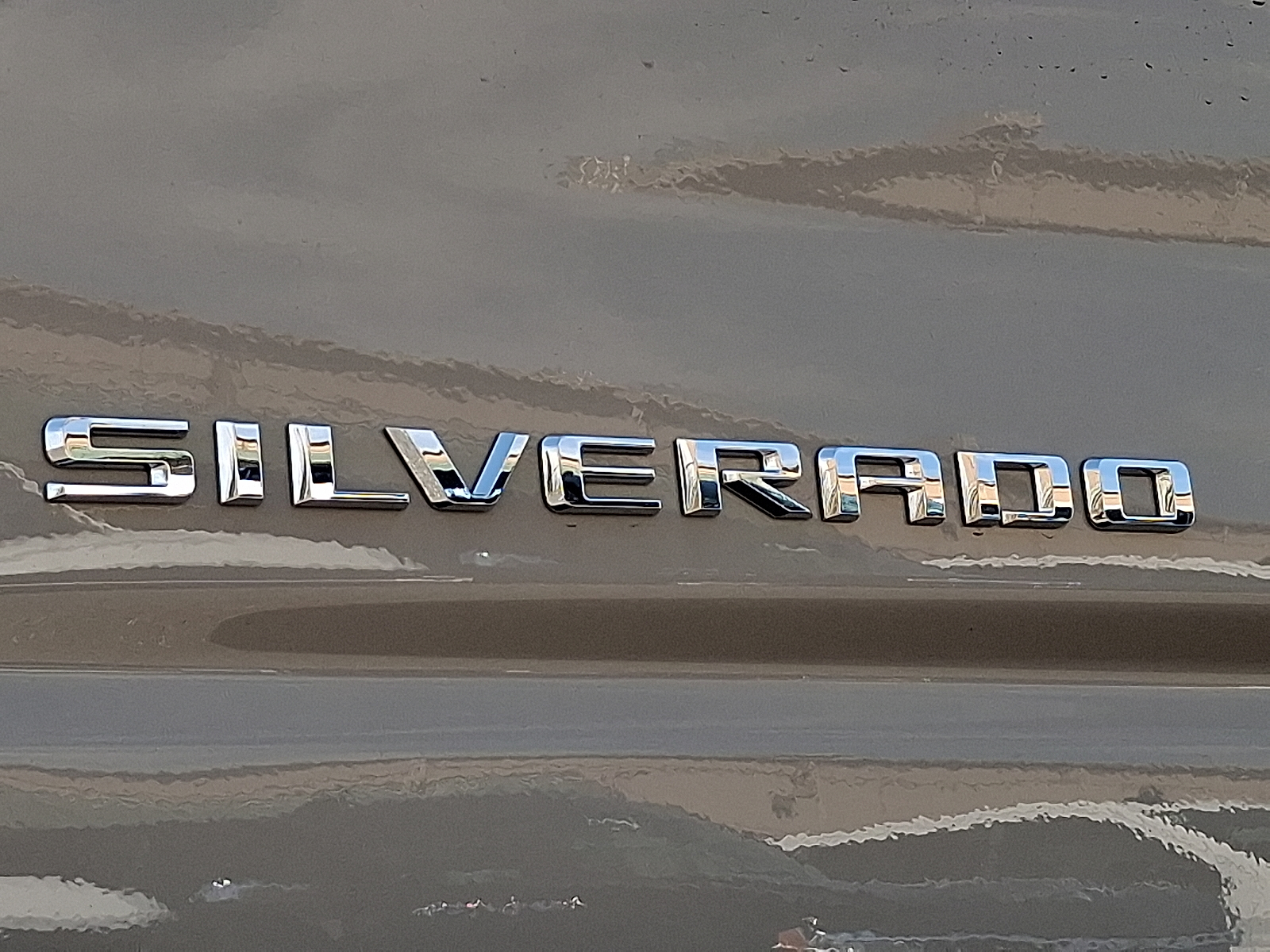 2026 Chevrolet Silverado 2500HD Crew Cab, Standard Bed, WT, 4WD - White Sands - G42 exterior view 18