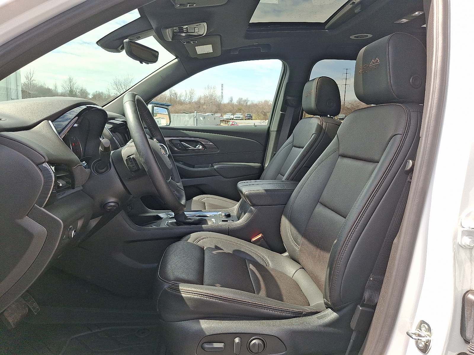 2023 Chevrolet Traverse AWD High Country - Summit White - GAZ exterior view 17