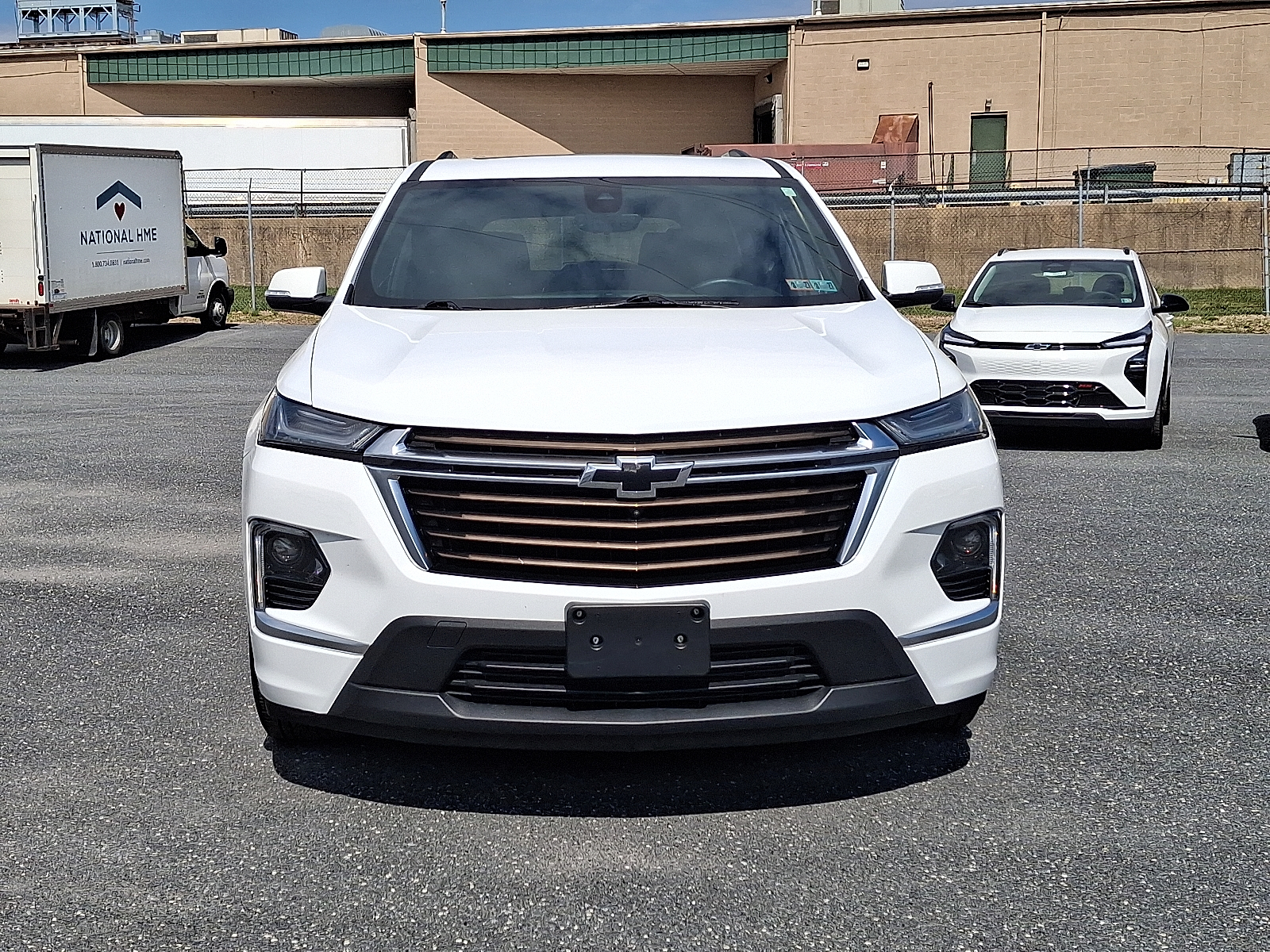 2023 Chevrolet Traverse AWD High Country - Summit White - GAZ exterior view 5