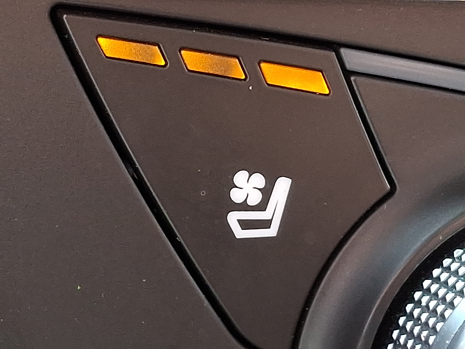 2023 Chevrolet Traverse AWD High Country - Summit White - GAZ exterior view 4