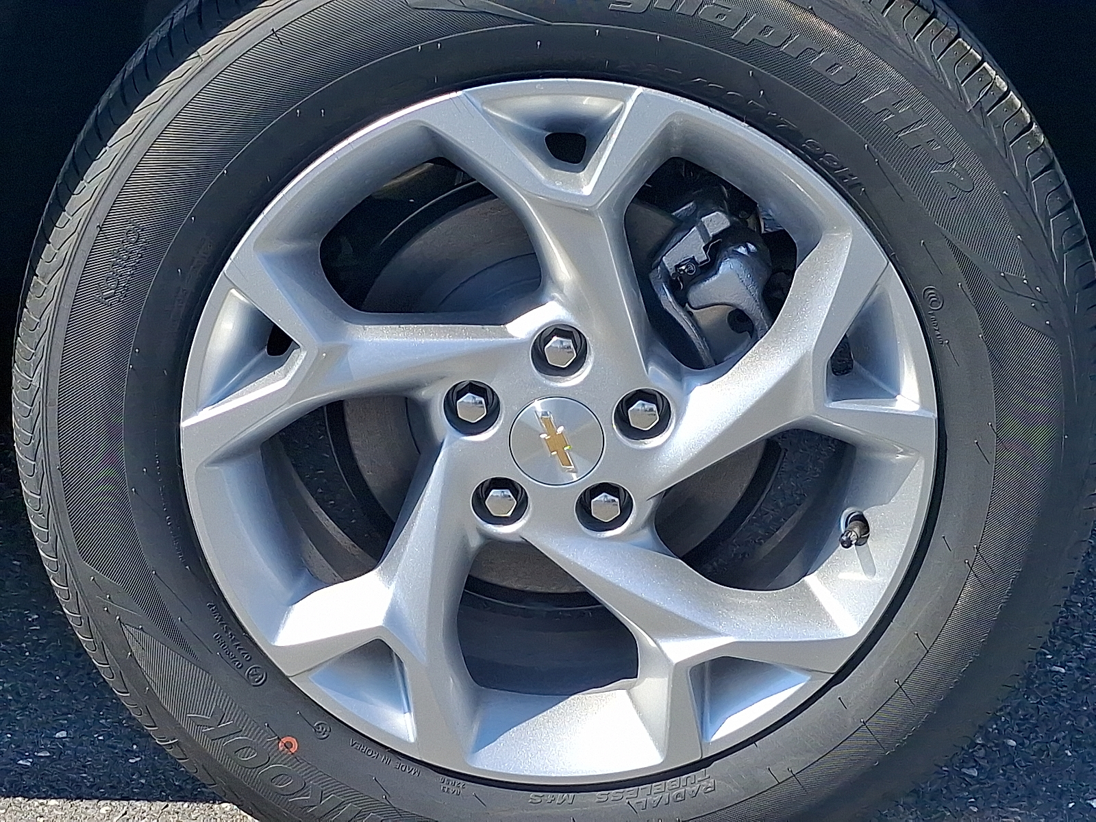 2026 Chevrolet Trax FWD LS - Marina Blue Metallic - GKN exterior view 7