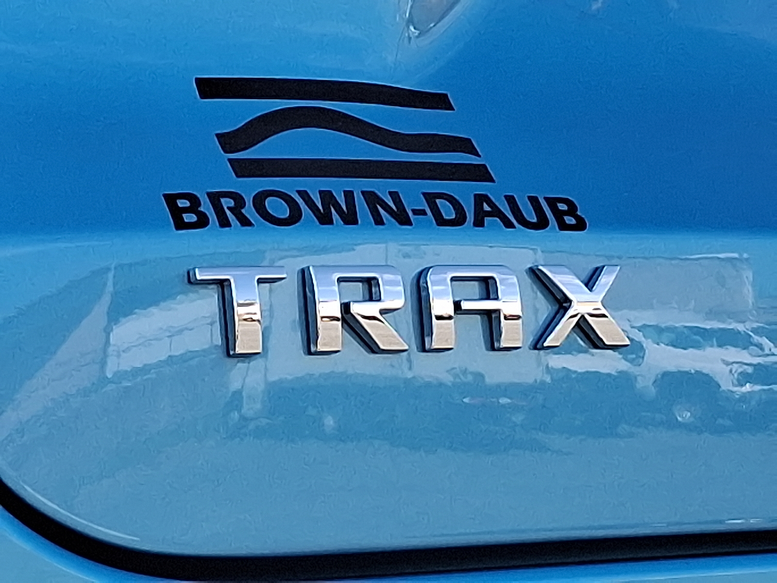 2026 Chevrolet Trax FWD LS - Marina Blue Metallic - GKN exterior view 19