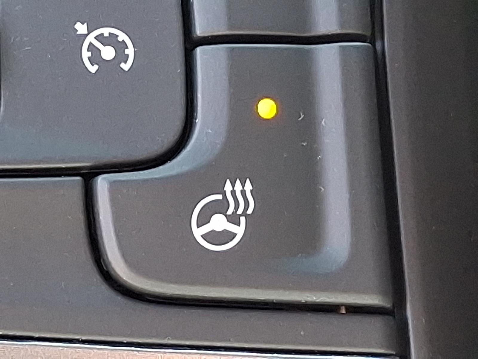 2023 Chevrolet Silverado 1500 4WD Double Cab Standard Bed LT with 2FT - Black - GBA exterior view 3