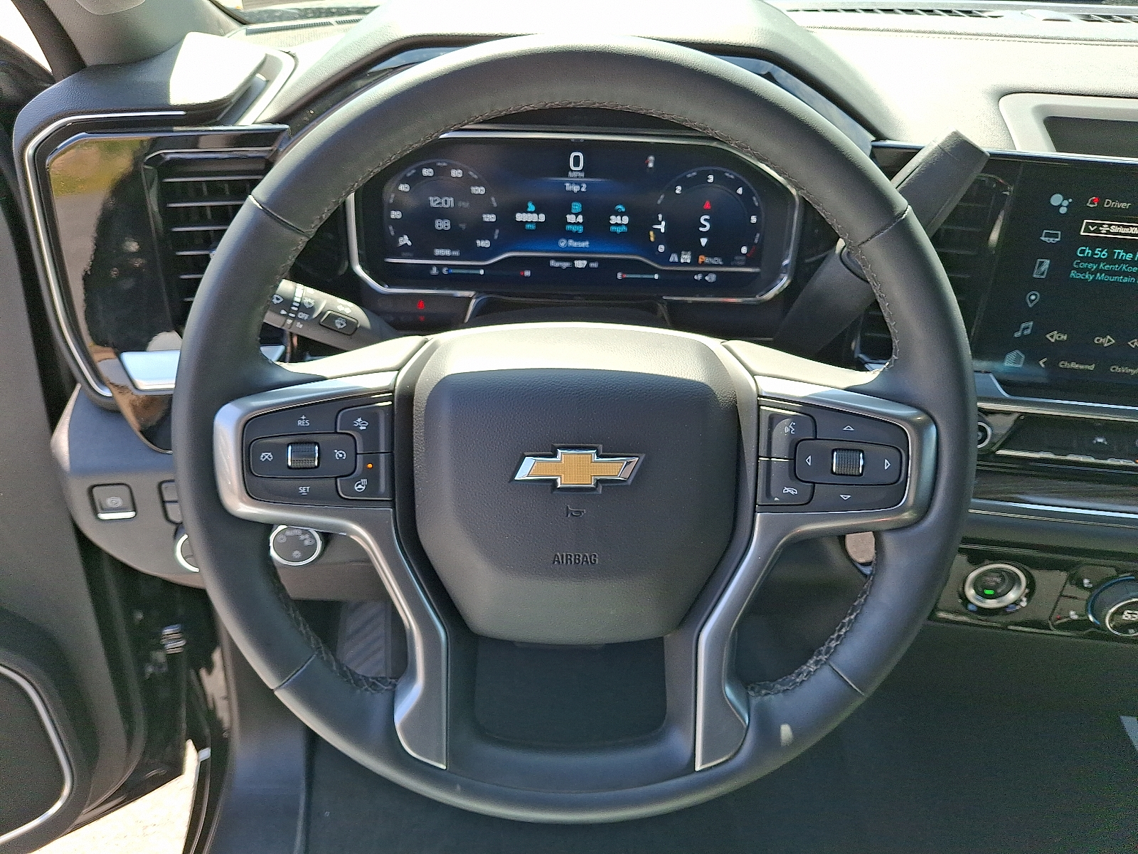 2023 Chevrolet Silverado 1500 4WD Double Cab Standard Bed LT with 2FT - Black - GBA exterior view 17