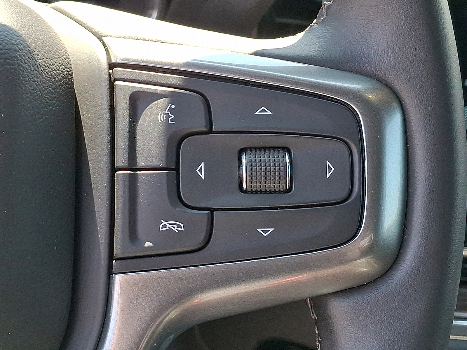 2023 Chevrolet Silverado 1500 4WD Double Cab Standard Bed LT with 2FT - Black - GBA exterior view 19