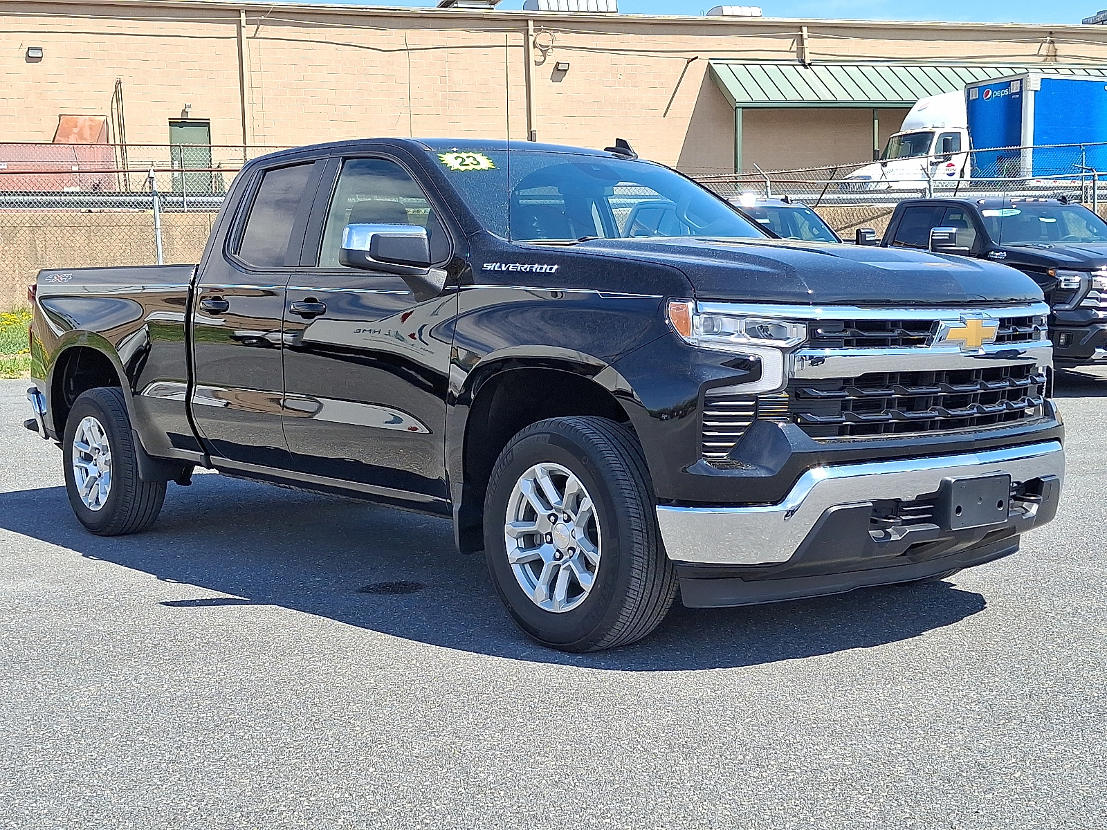 2023 Chevrolet Silverado 1500 4WD Double Cab Standard Bed LT with 2FT - Black - GBA exterior view 6