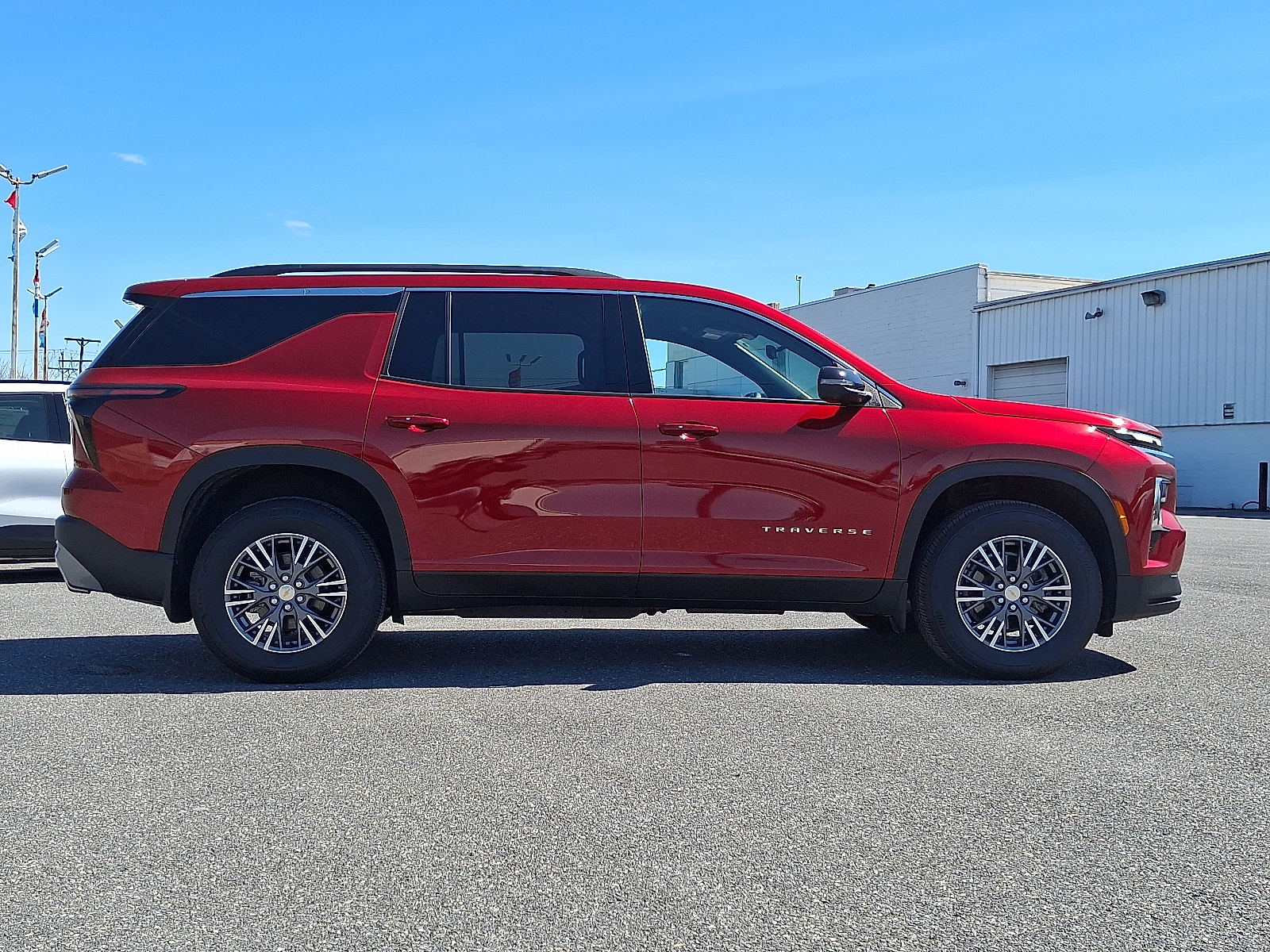 2026 Chevrolet Traverse AWD LT - Radiant Red Tintcoat - GNT exterior view 11